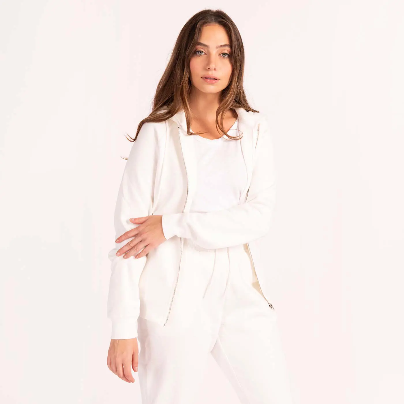 סווטשירטים וקפוצ'ונים לבן S