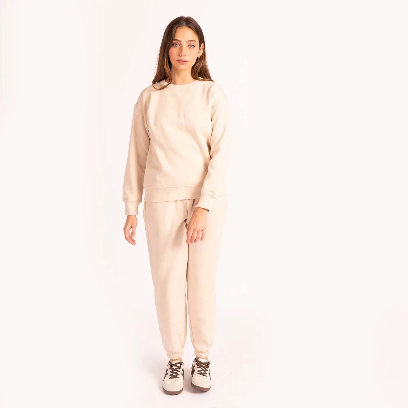 סווטשירטים וקפוצ'ונים בז M