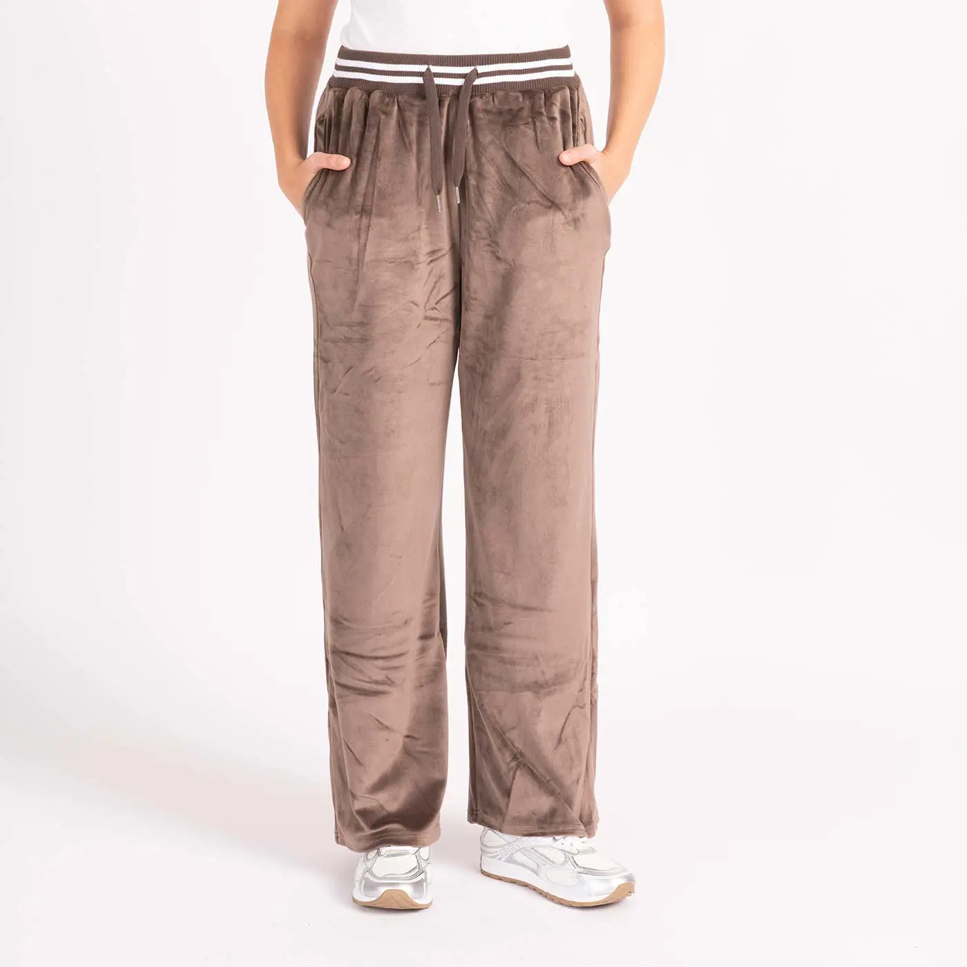 מכנסיים וחצאיות חום L