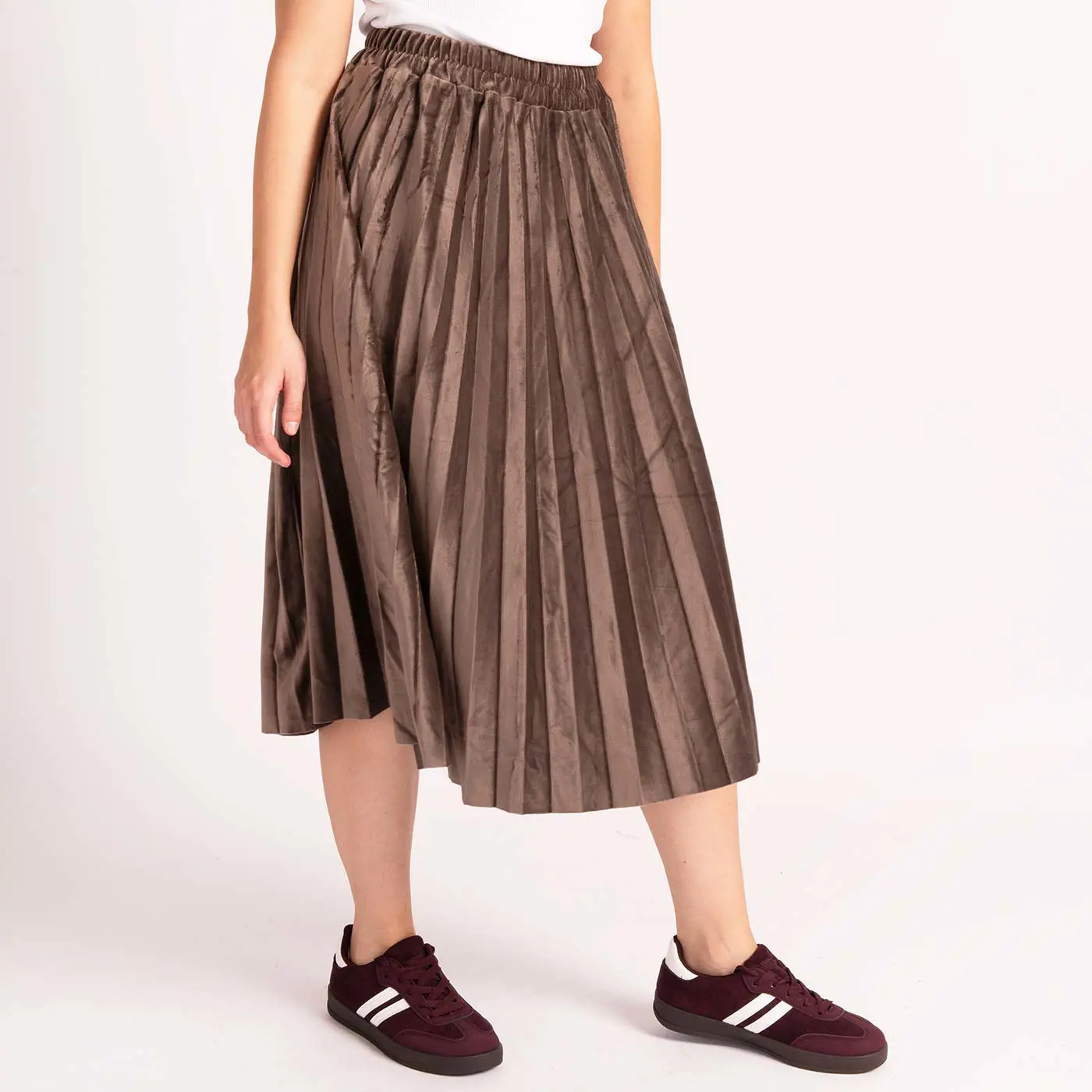 מכנסיים וחצאיות חום XL