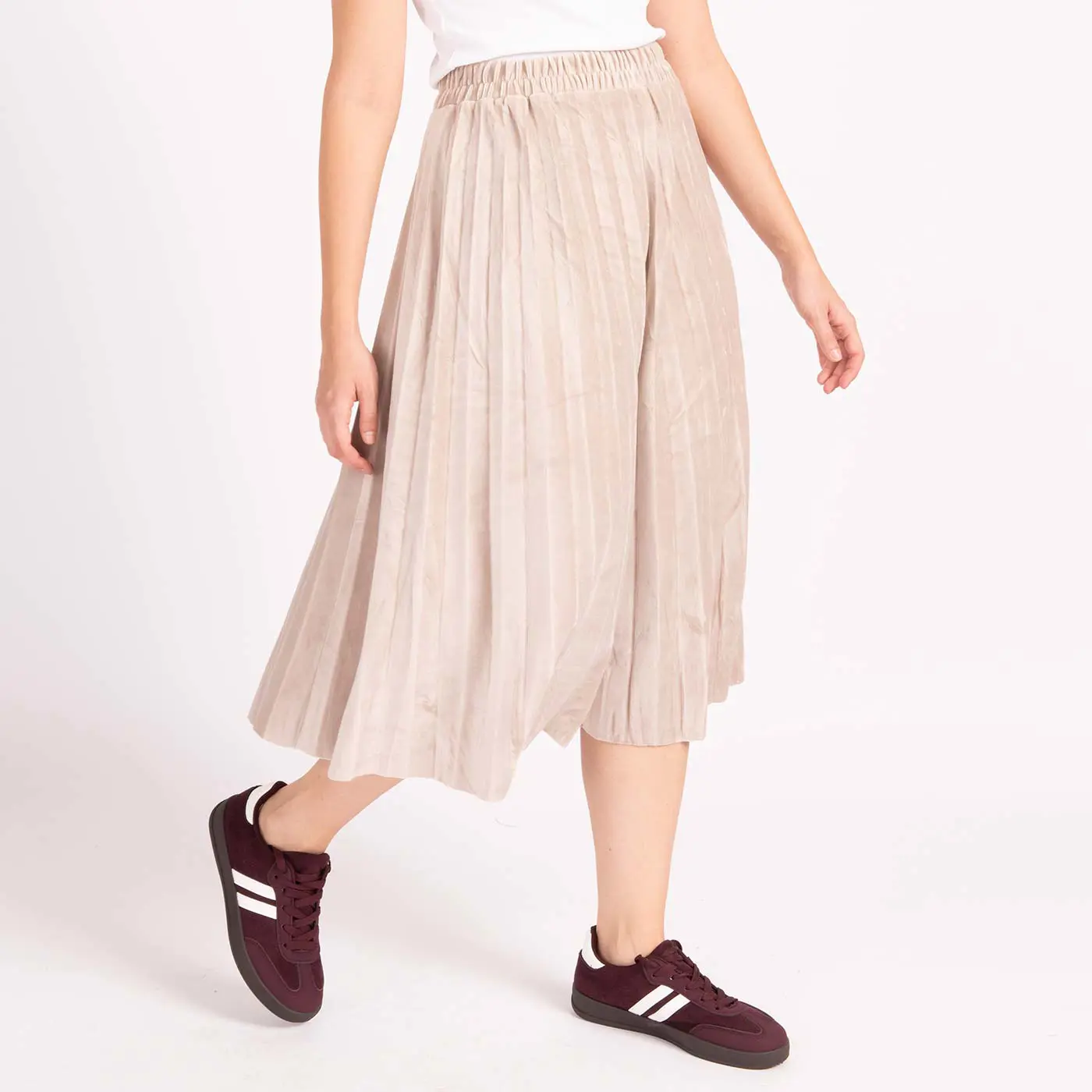 מכנסיים וחצאיות אופווייט XL