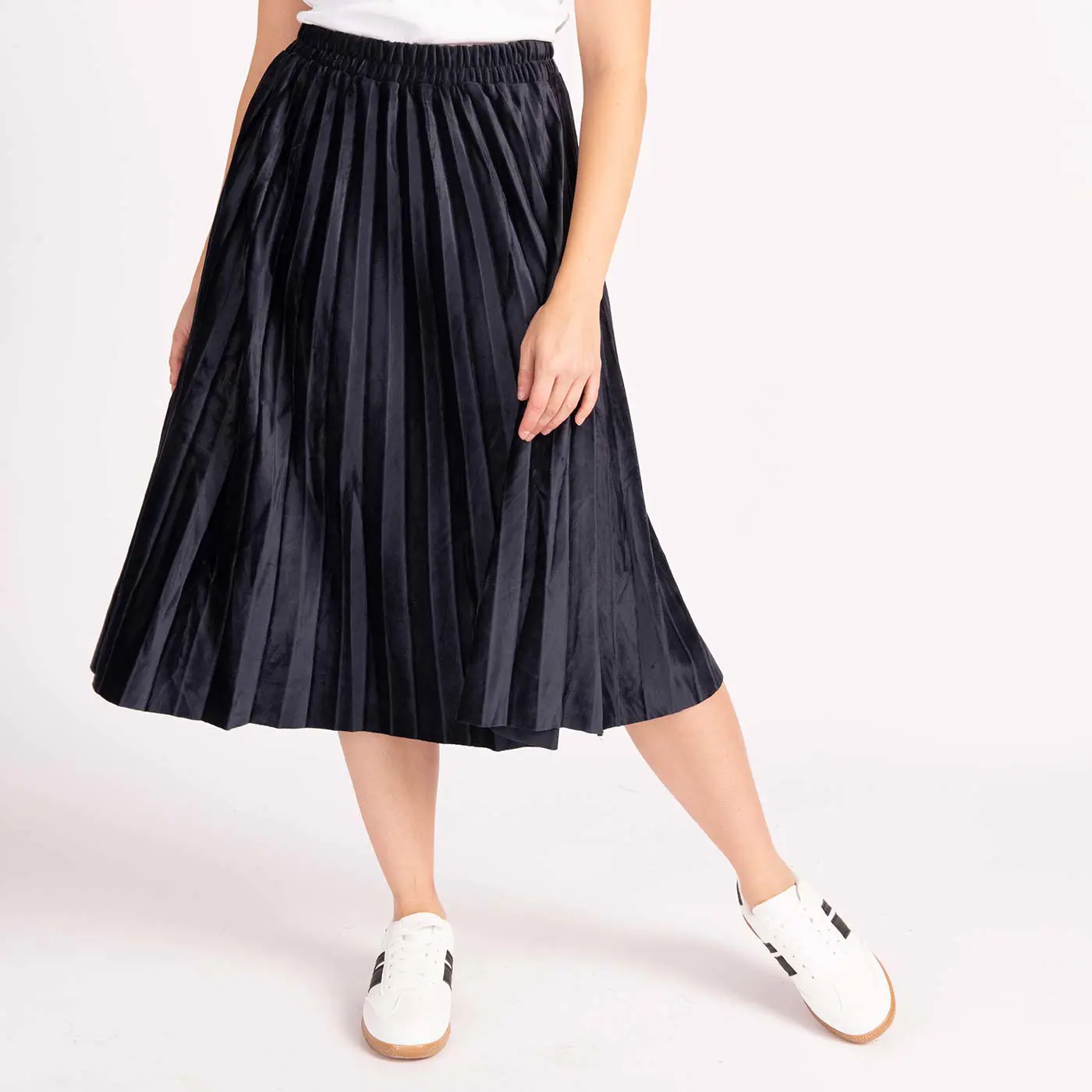 מכנסיים וחצאיות נייבי XL