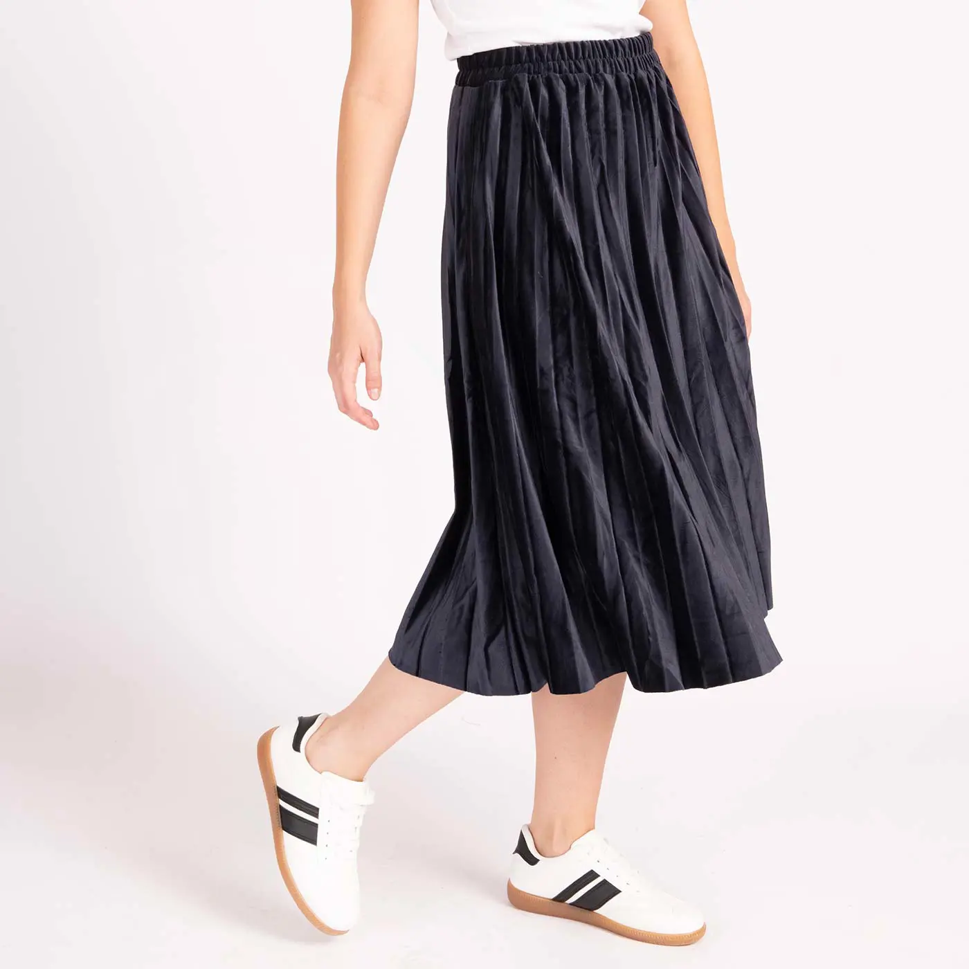 מכנסיים וחצאיות נייבי XL