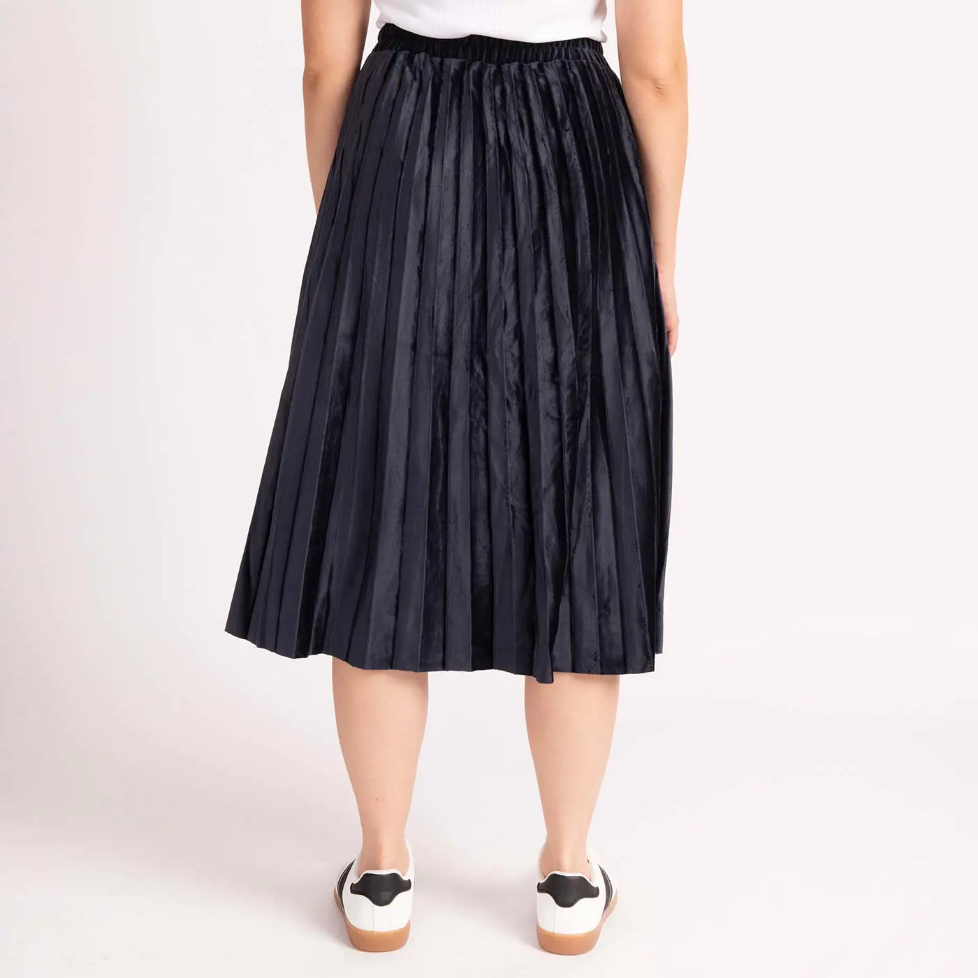 מכנסיים וחצאיות נייבי XL