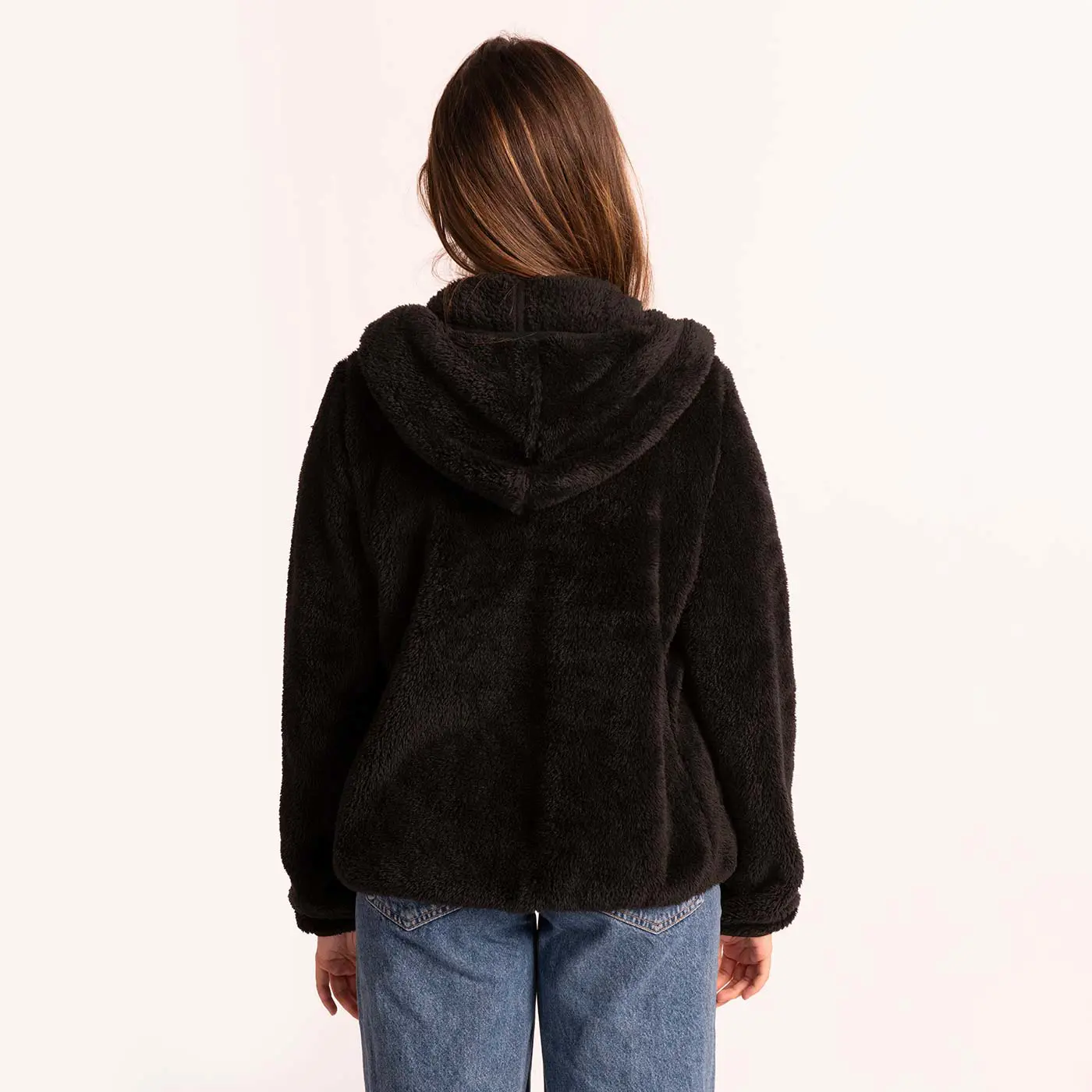 ג"קטים ומעילים שחור M