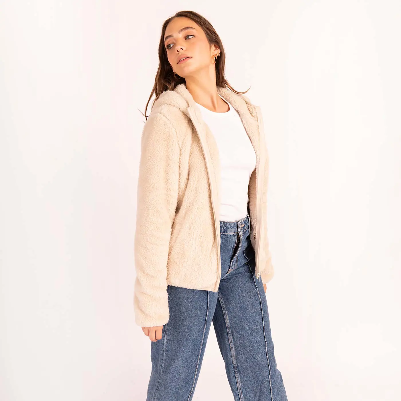 ג"קטים ומעילים אופווייט S