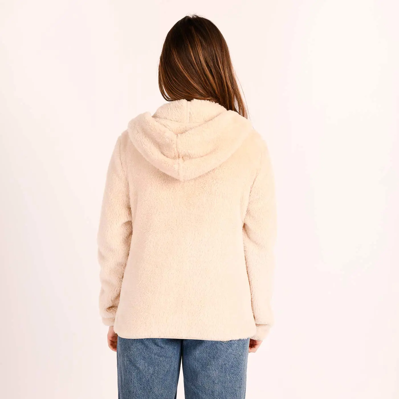 ג"קטים ומעילים אופווייט S