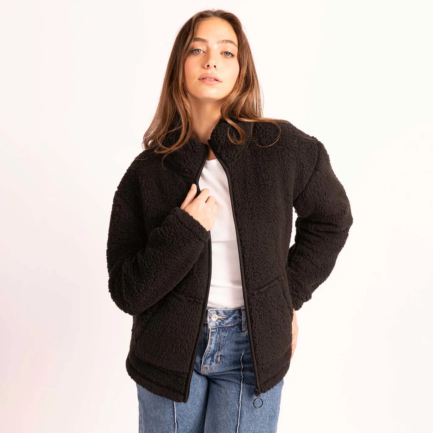 ג"קטים ומעילים שחור L