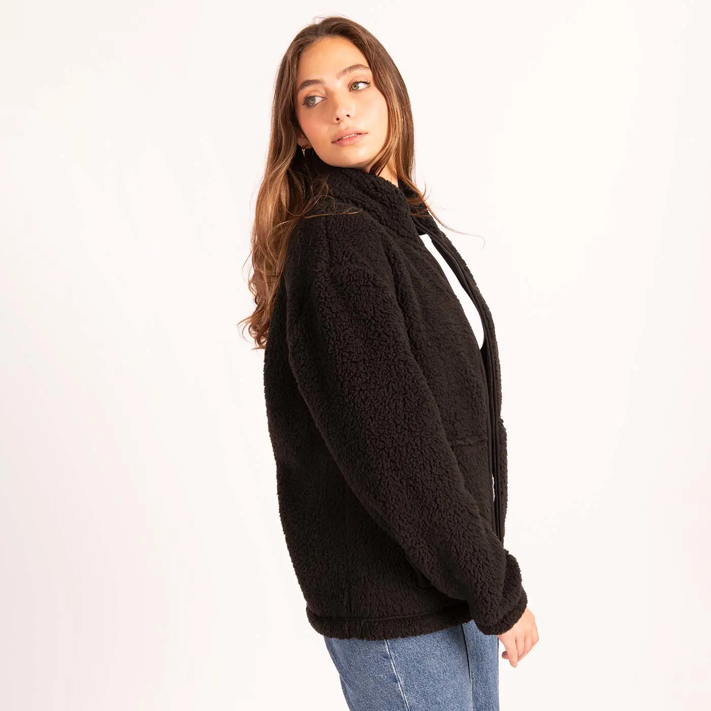 ג"קטים ומעילים שחור L