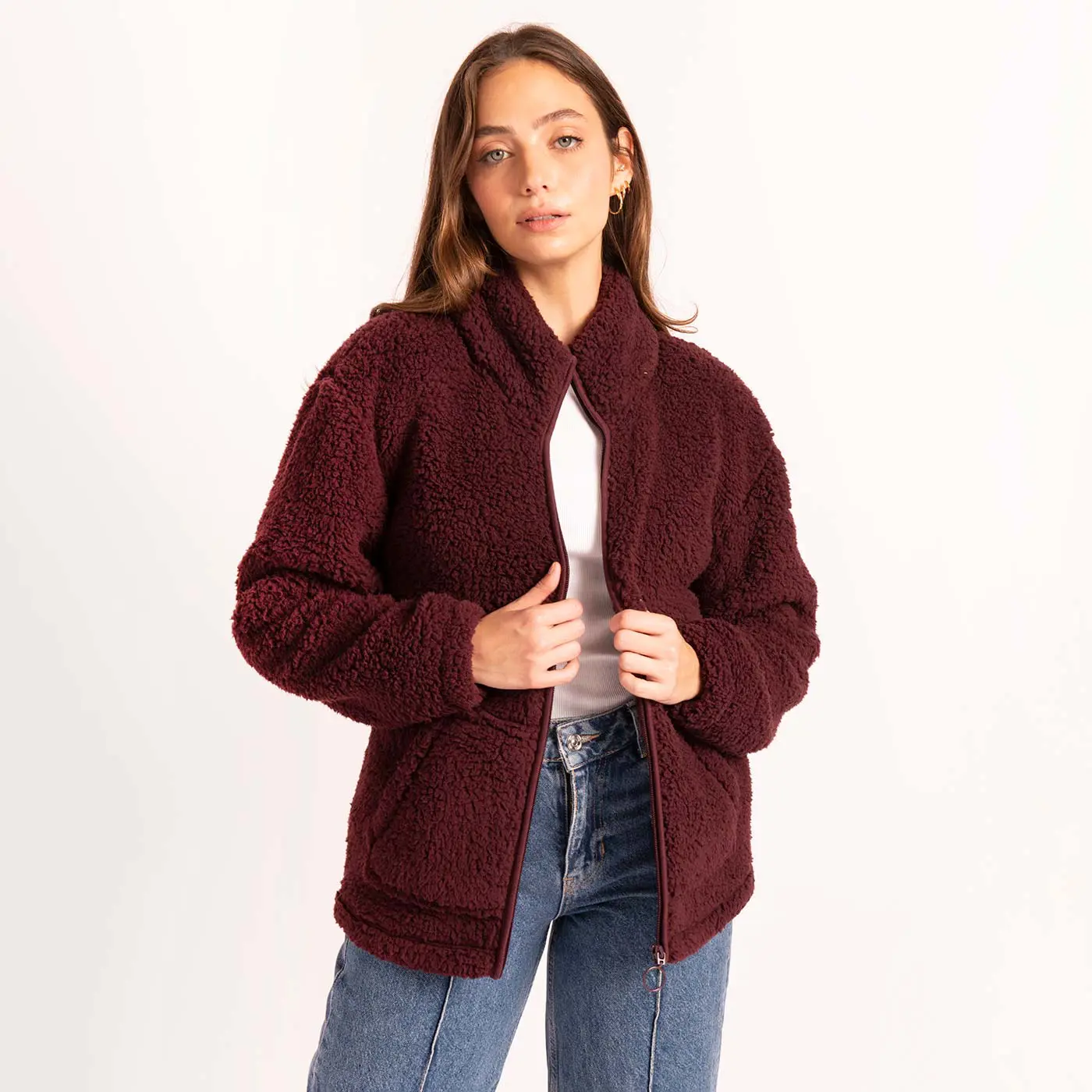 ג"קטים ומעילים בורדו M