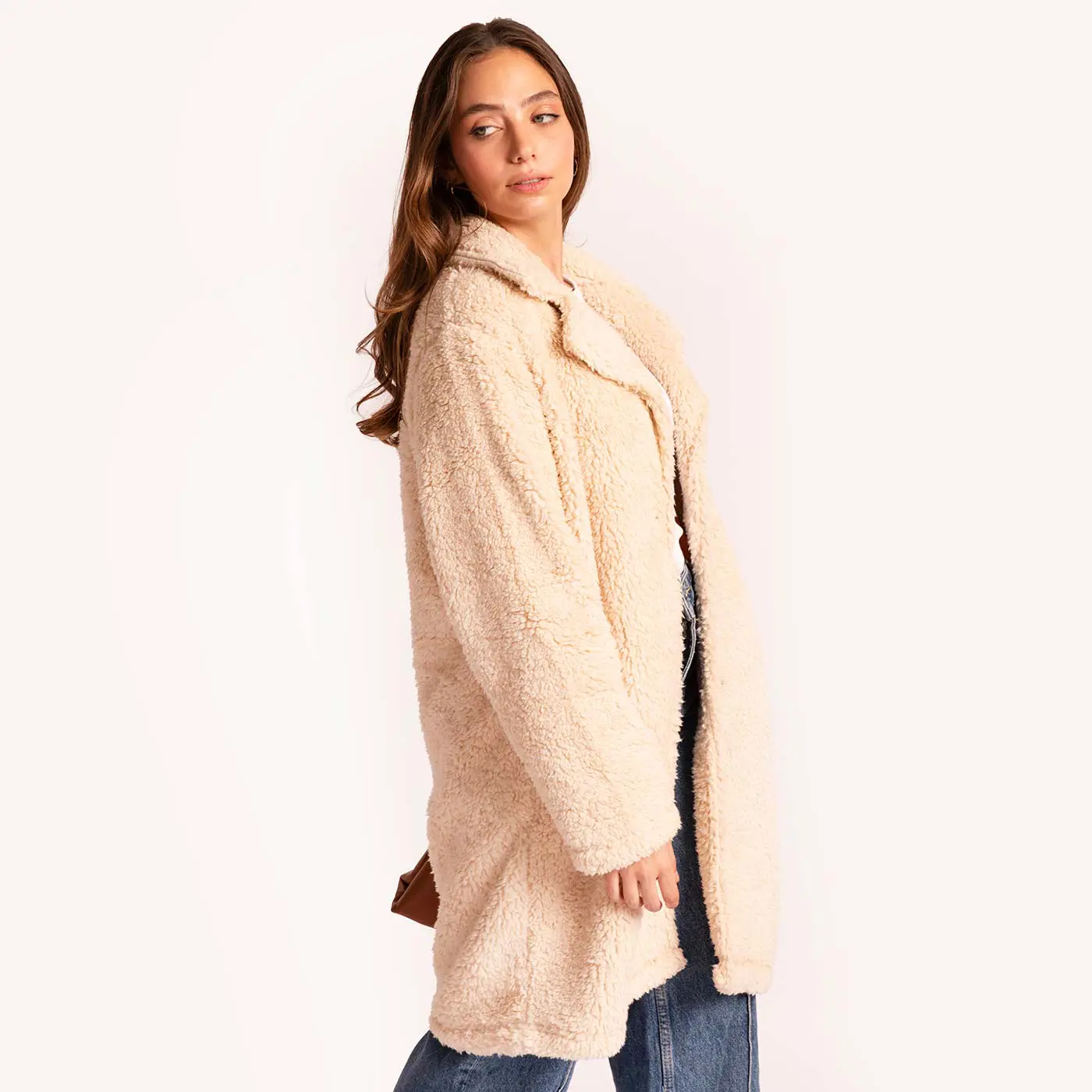 ג"קטים ומעילים אופווייט M