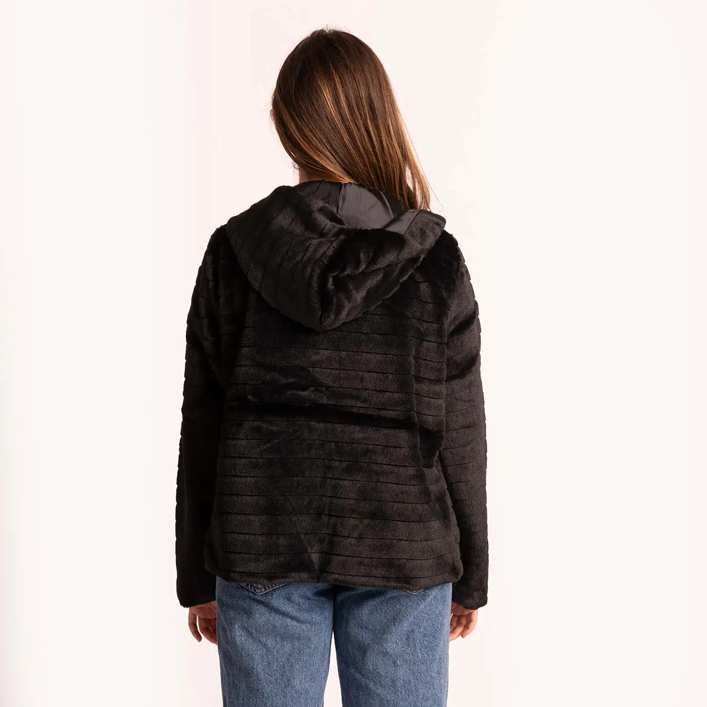 ג"קטים ומעילים שחור XL