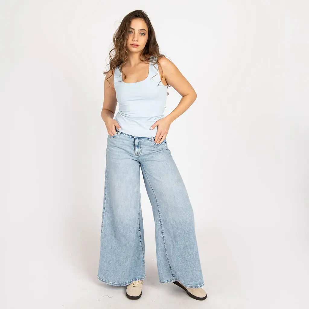 גופיות תכלת L