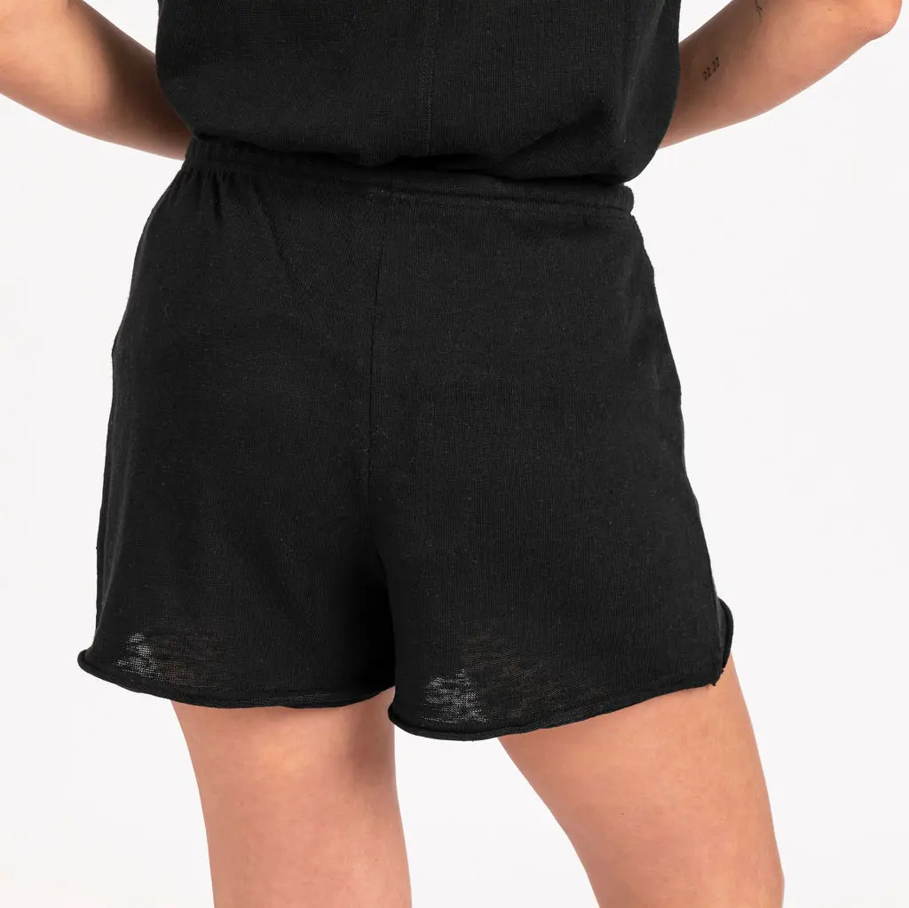 מכנסיים וחצאיות שחור XL