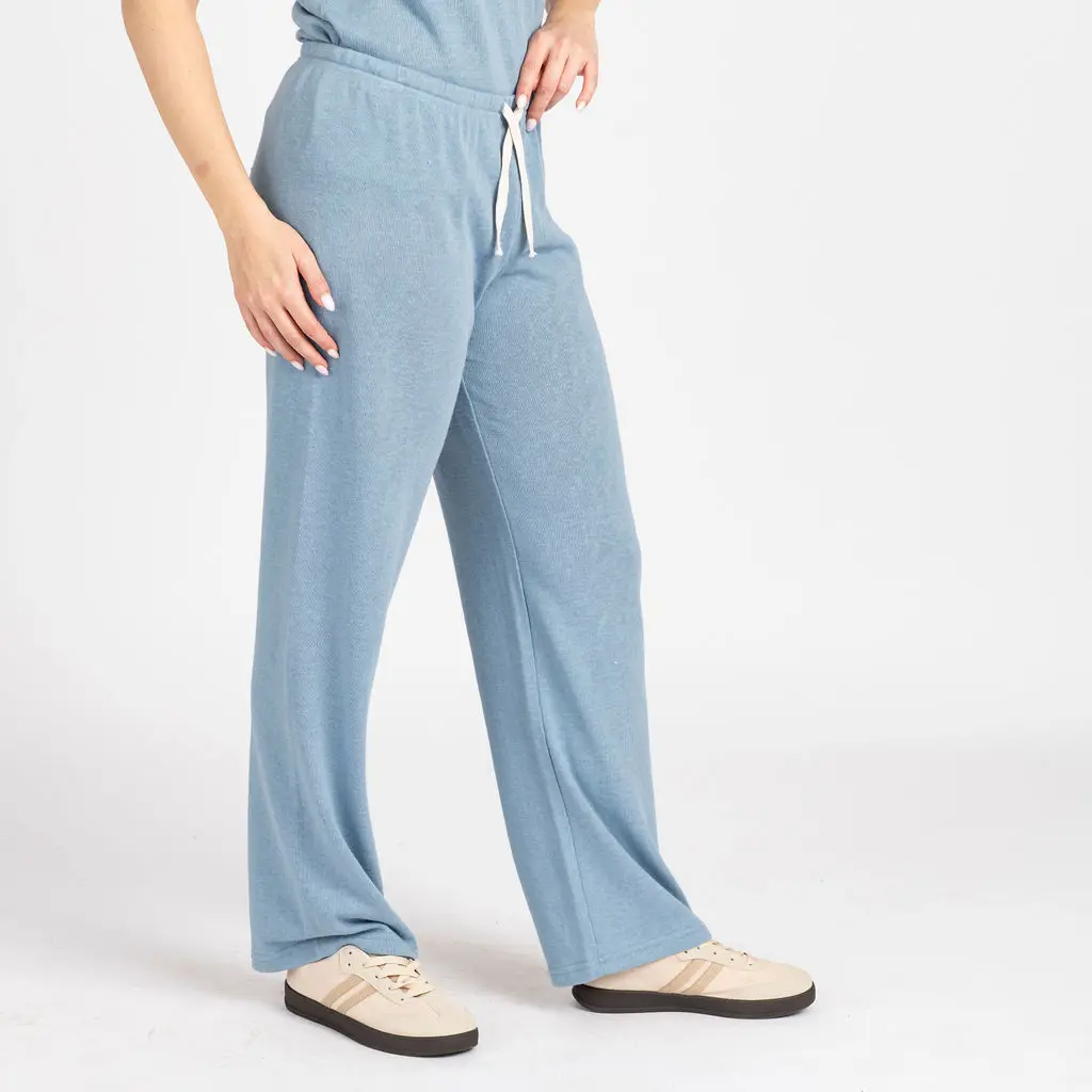 מכנסיים וחצאיות גינס L