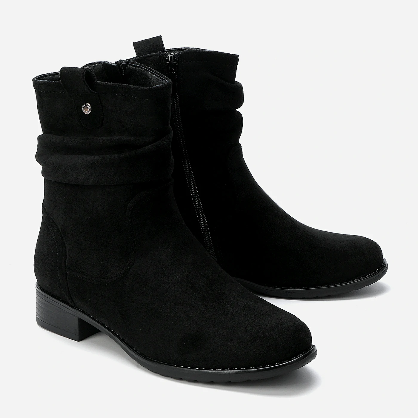 מגפון שטוח שחור 37