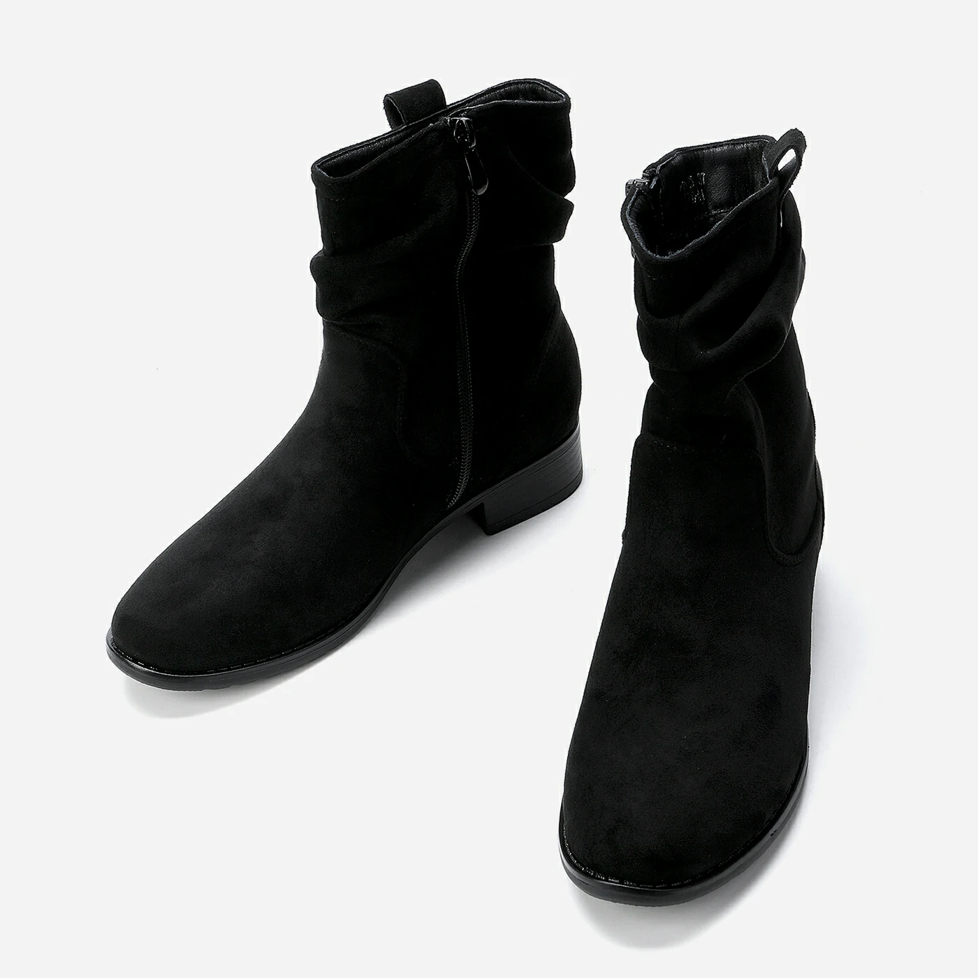 מגפון שטוח שחור 37