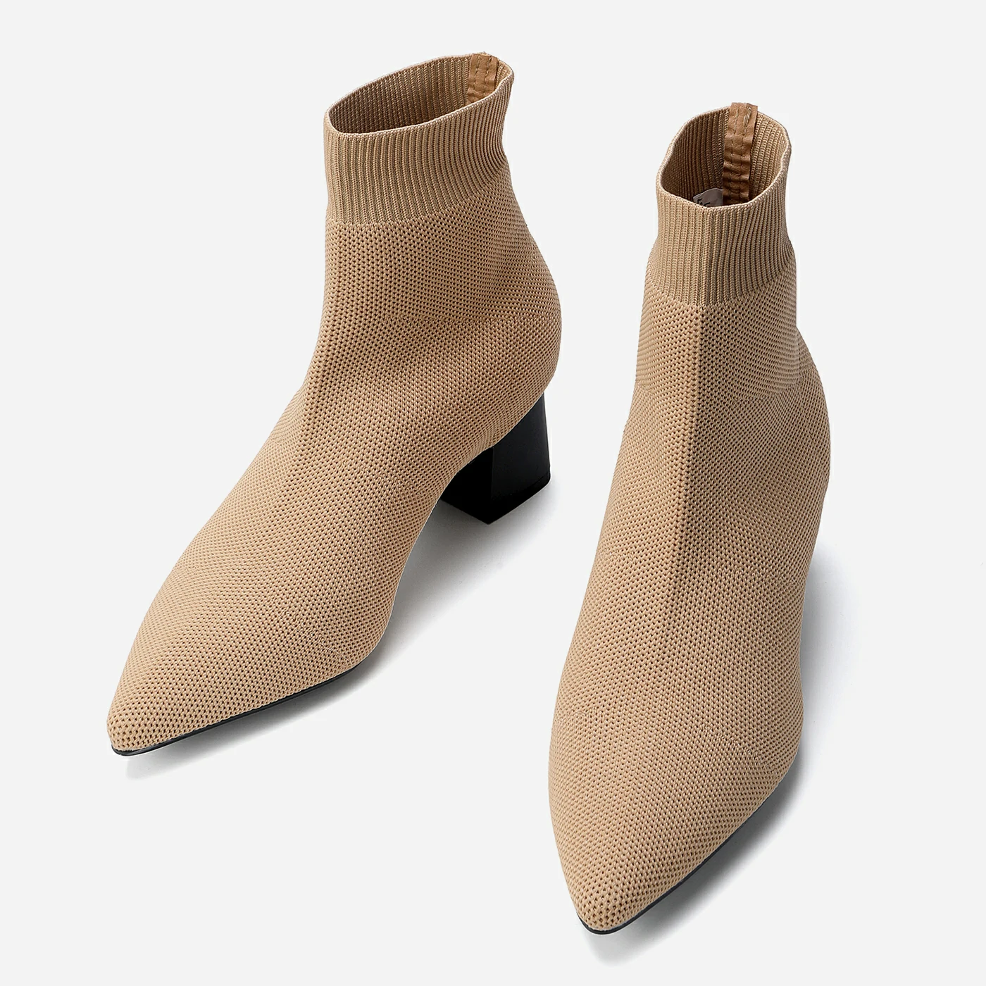 מגפון עקב בז 37