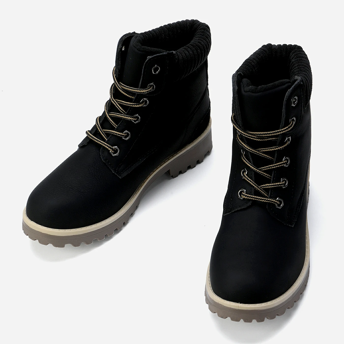 מגפון שטוח שחור 39