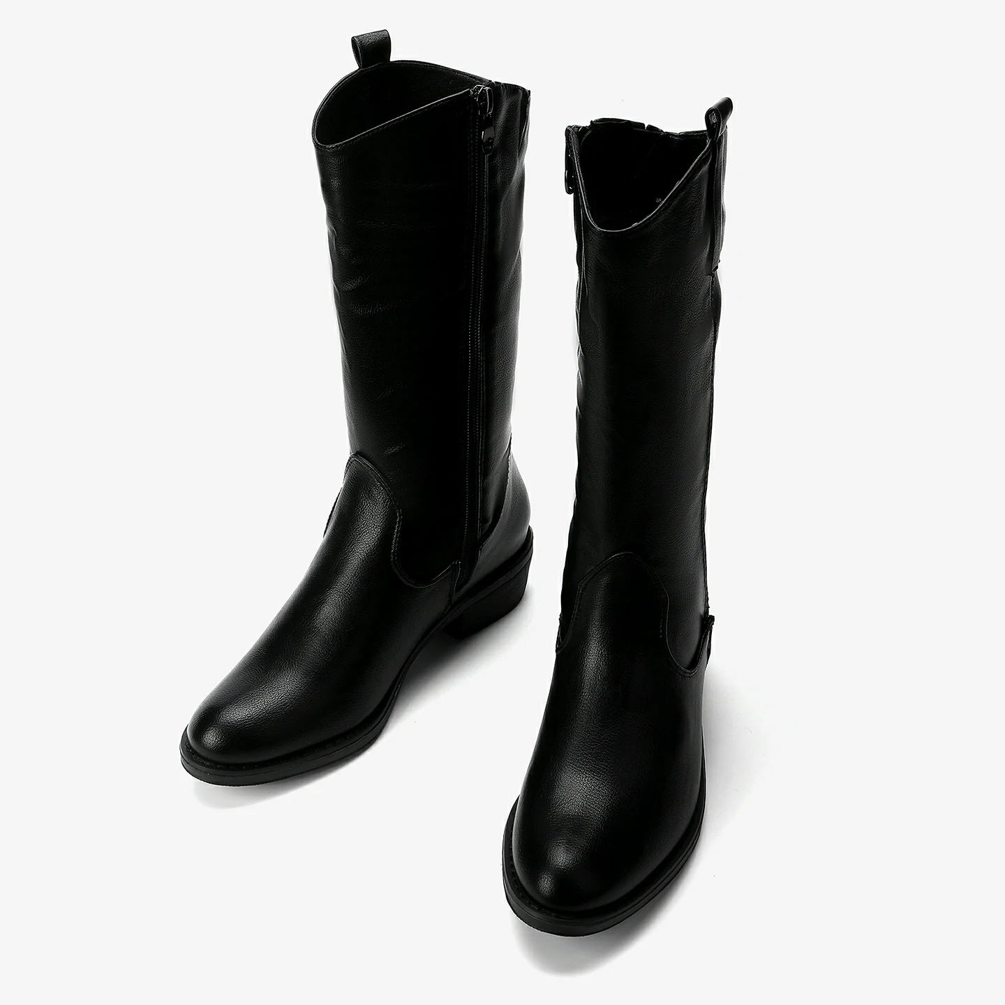 מגף עקב שחור 38