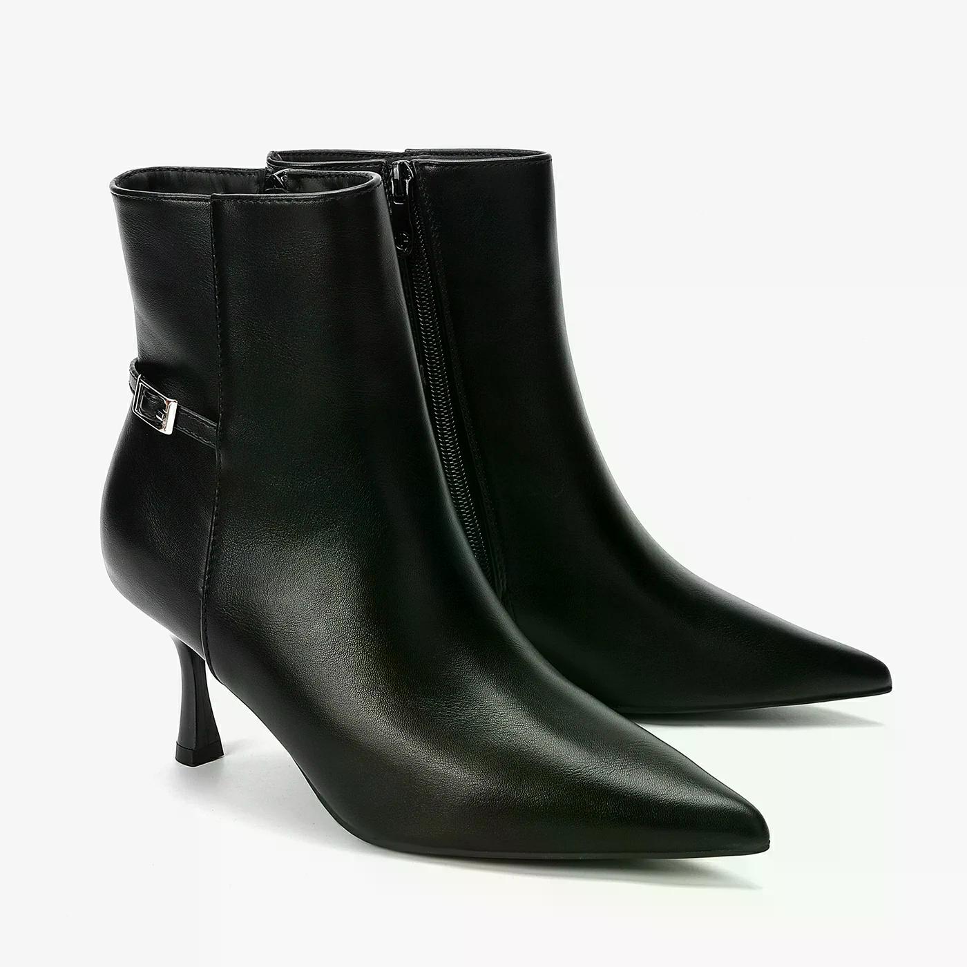 מגפון עקב שחור 38