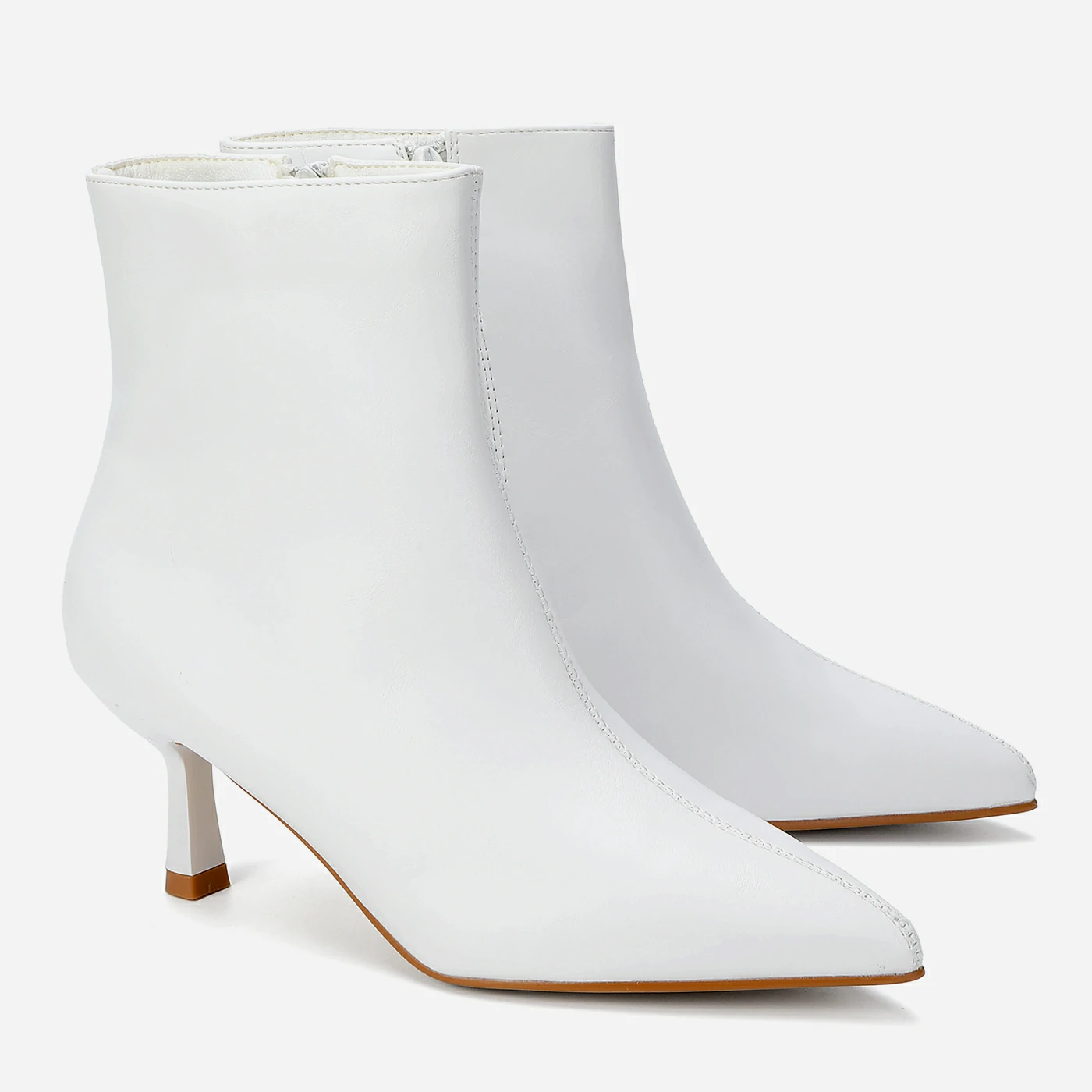 מגפון עקב לבן 38