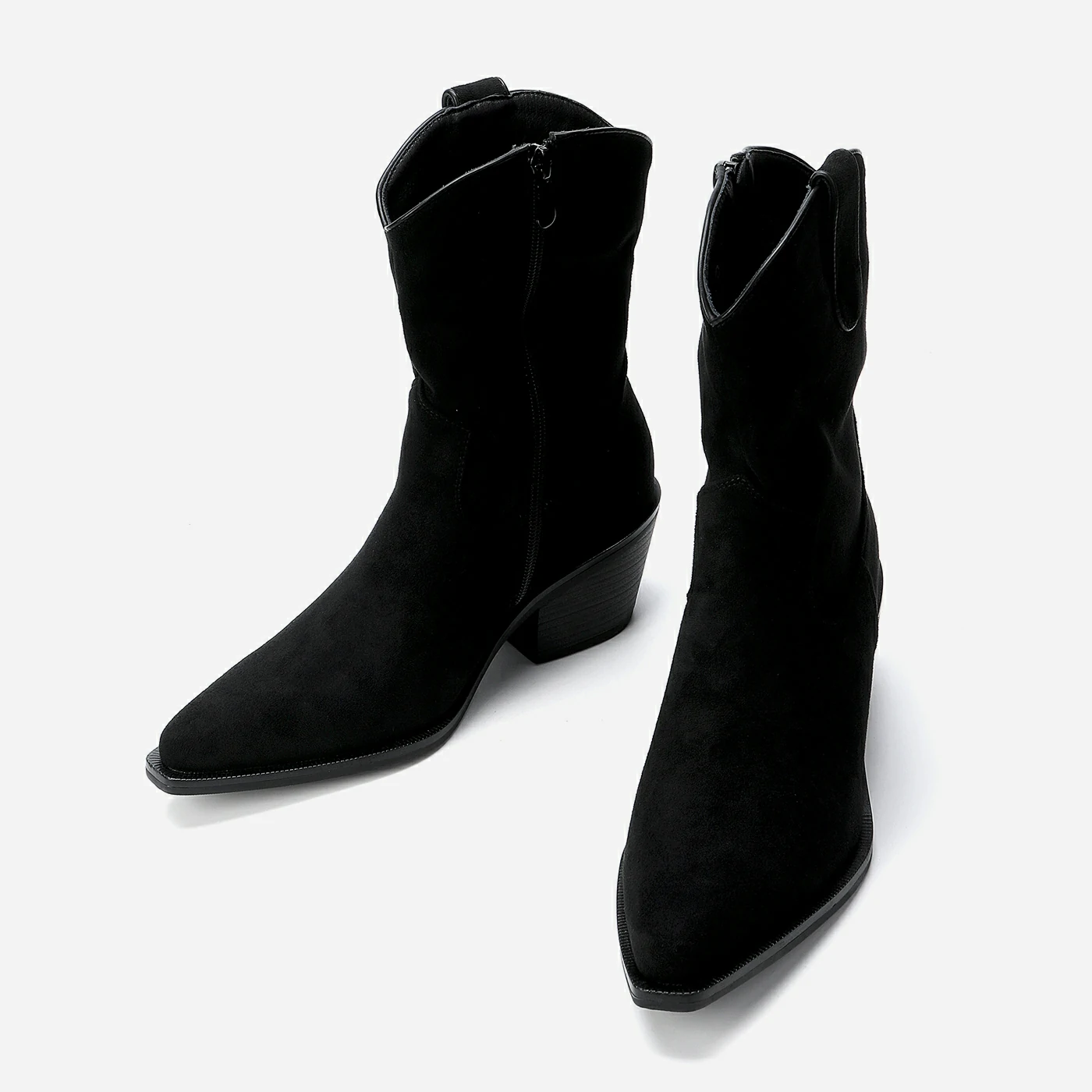 מגפון עקב שחור 36