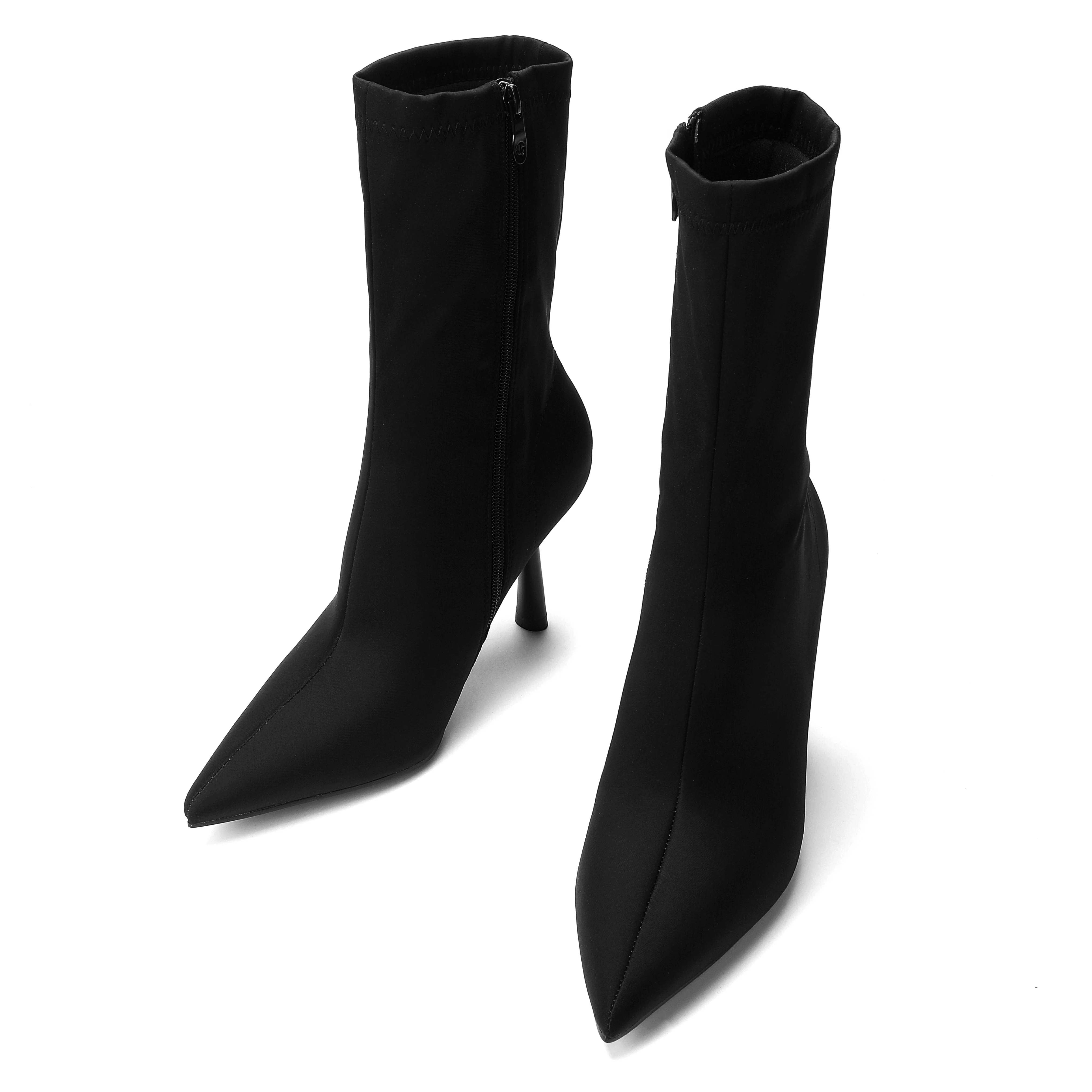 מגף עקב שחור 36