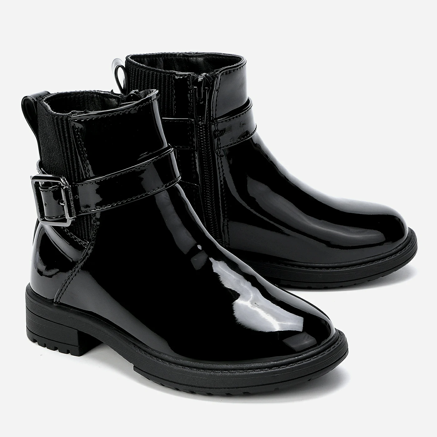 מגפון שחור 28