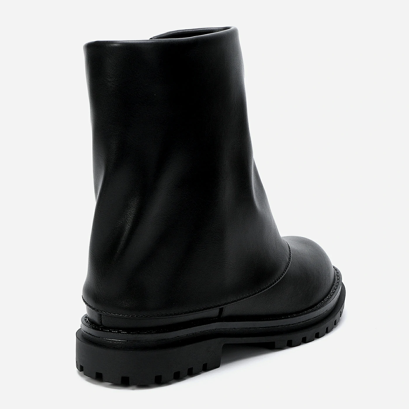 מגפון שחור 34