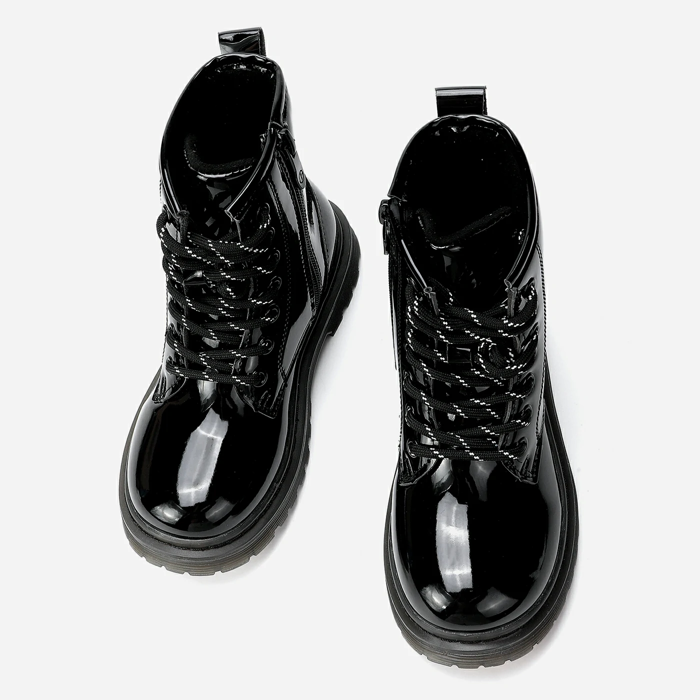 מגפון שחור 35