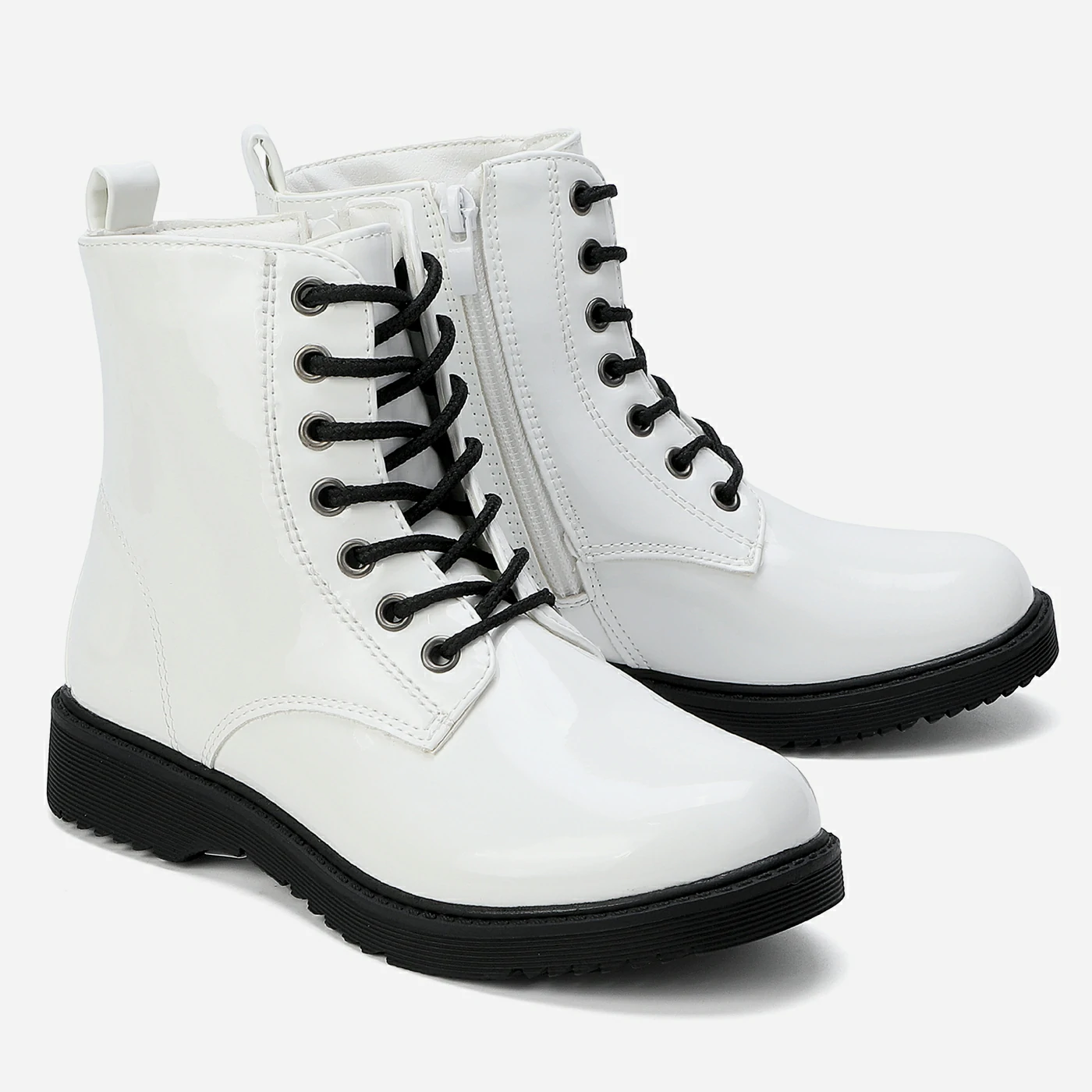 מגפון לבן 35