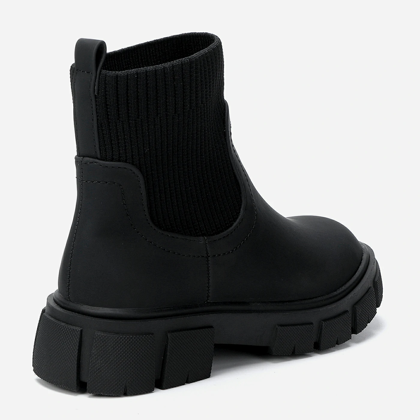 מגפון שחור 35