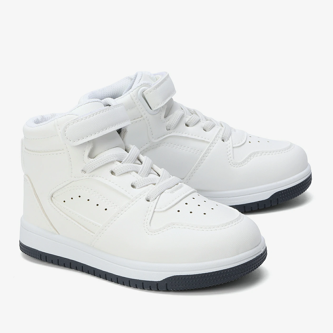 מגפון לבן 24