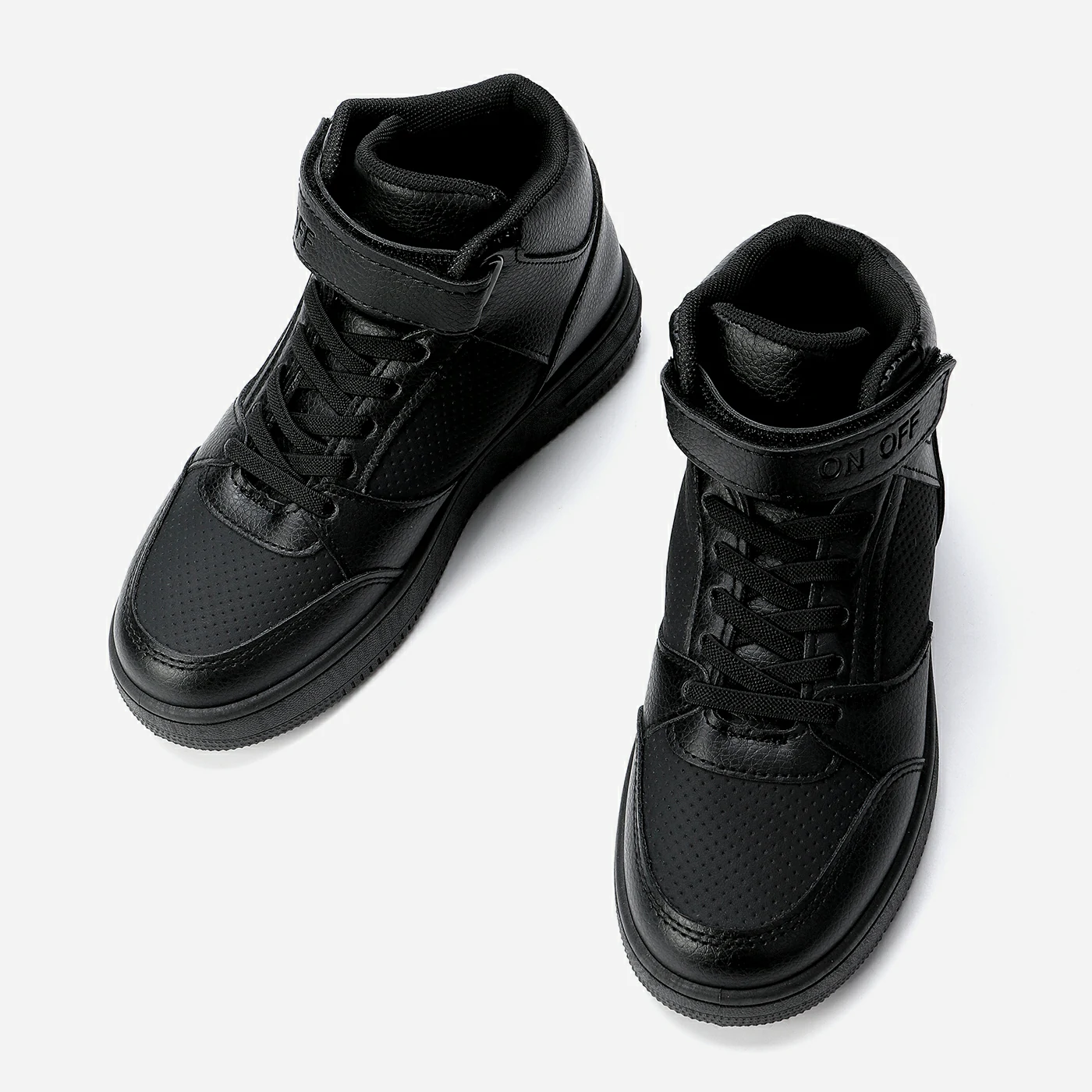 מגפון שחור 35