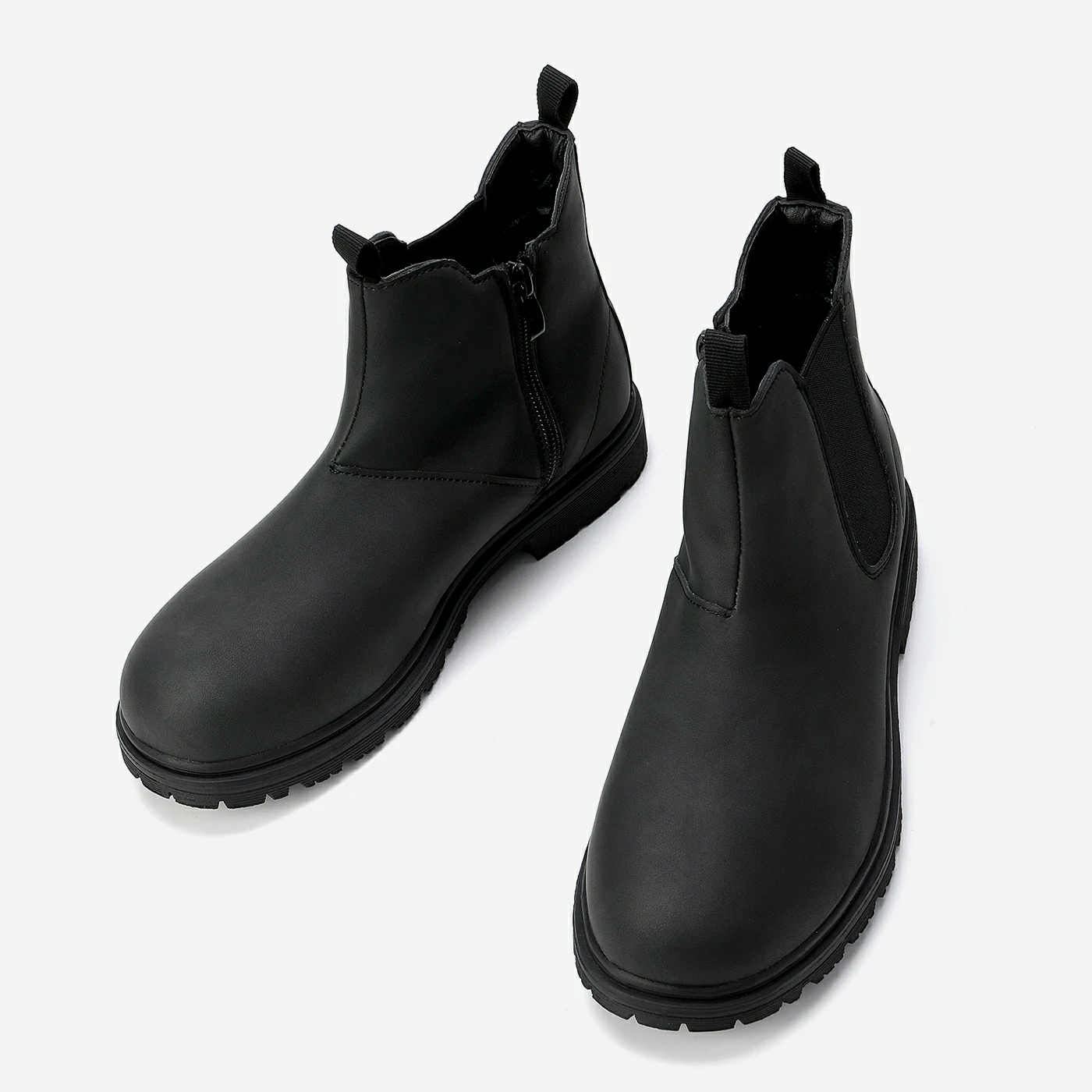 מגפון שחור 37