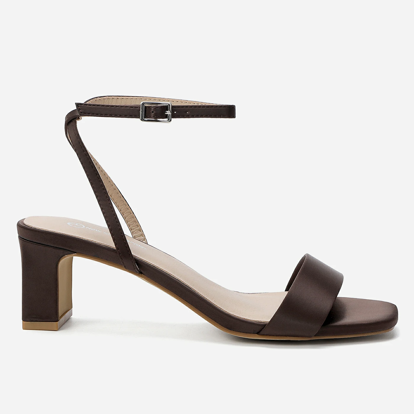 סנדל עקב חום 38