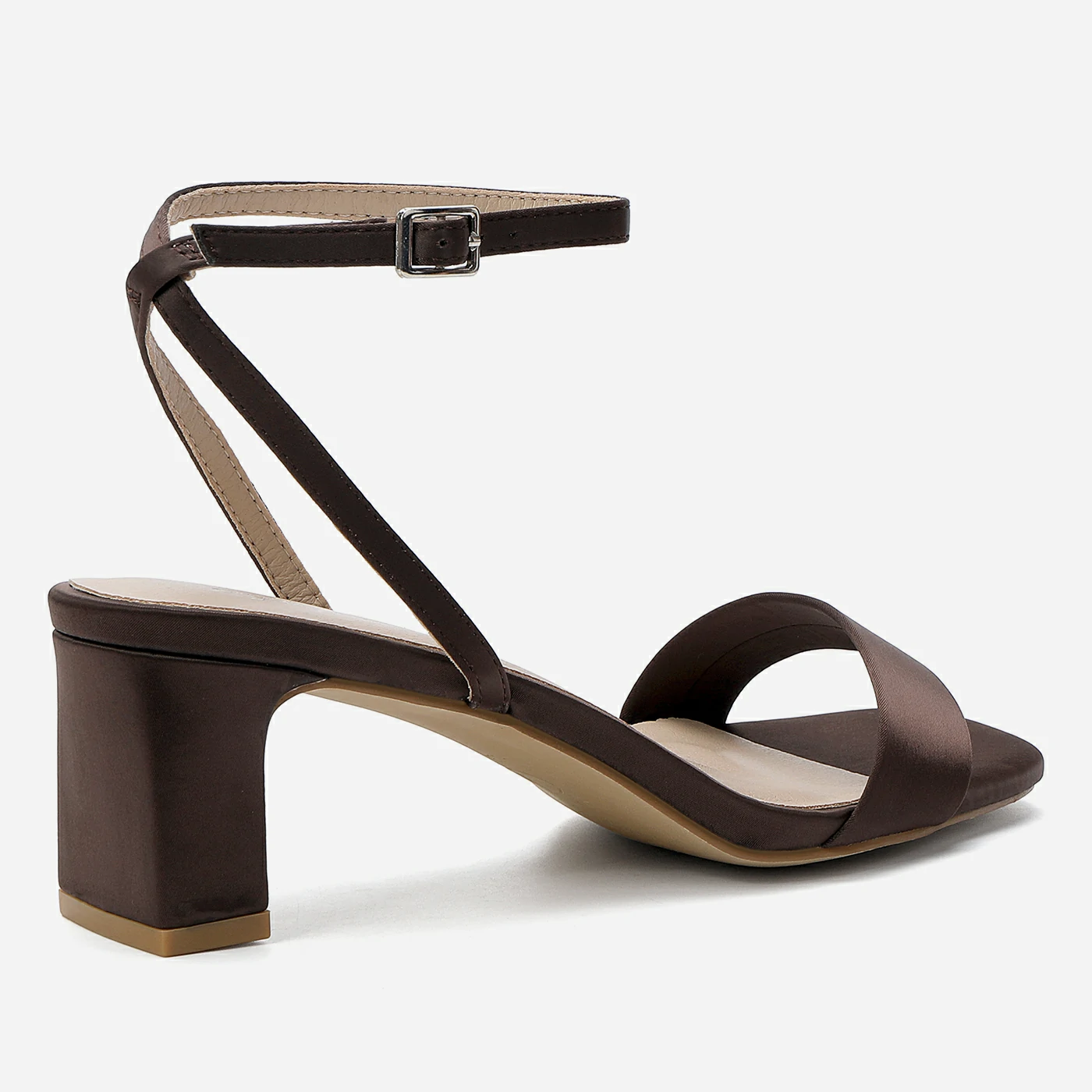 סנדל עקב חום 38