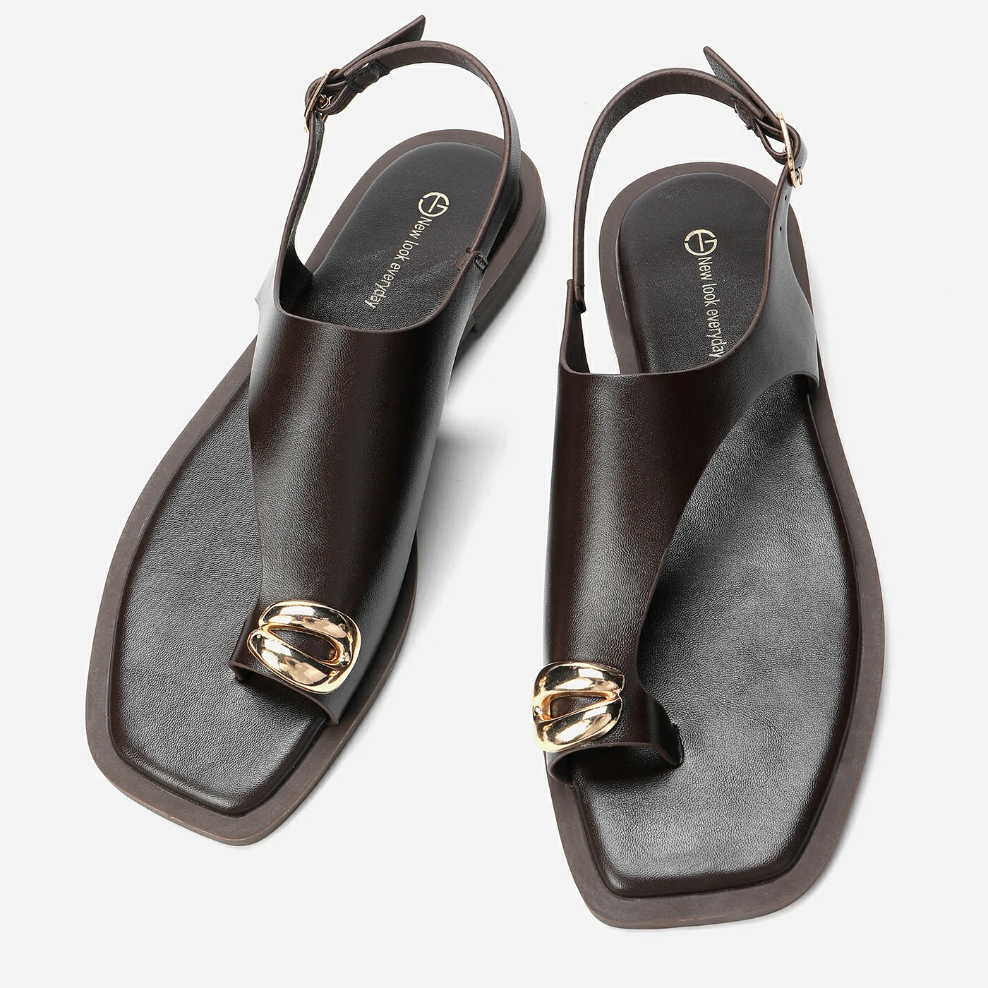 סנדל שטוח חום 38