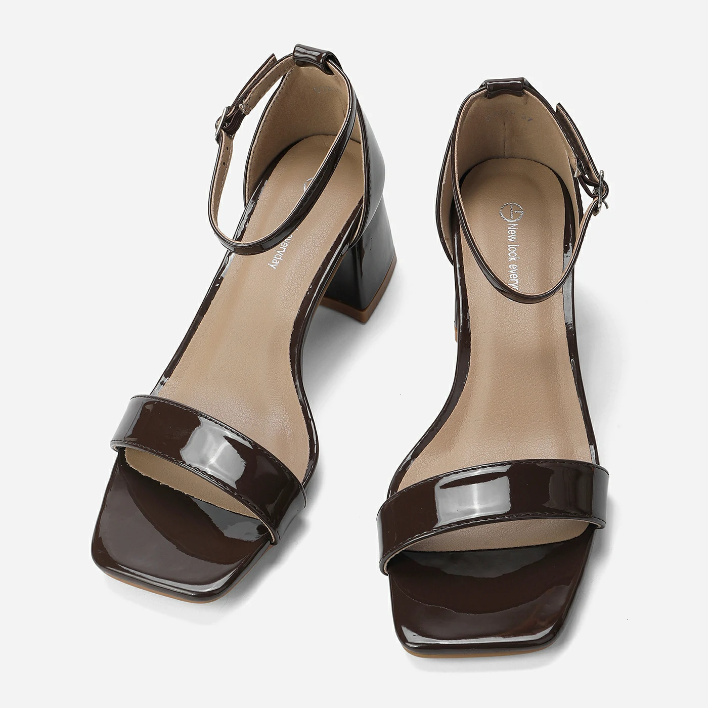 סנדל עקב חום 36