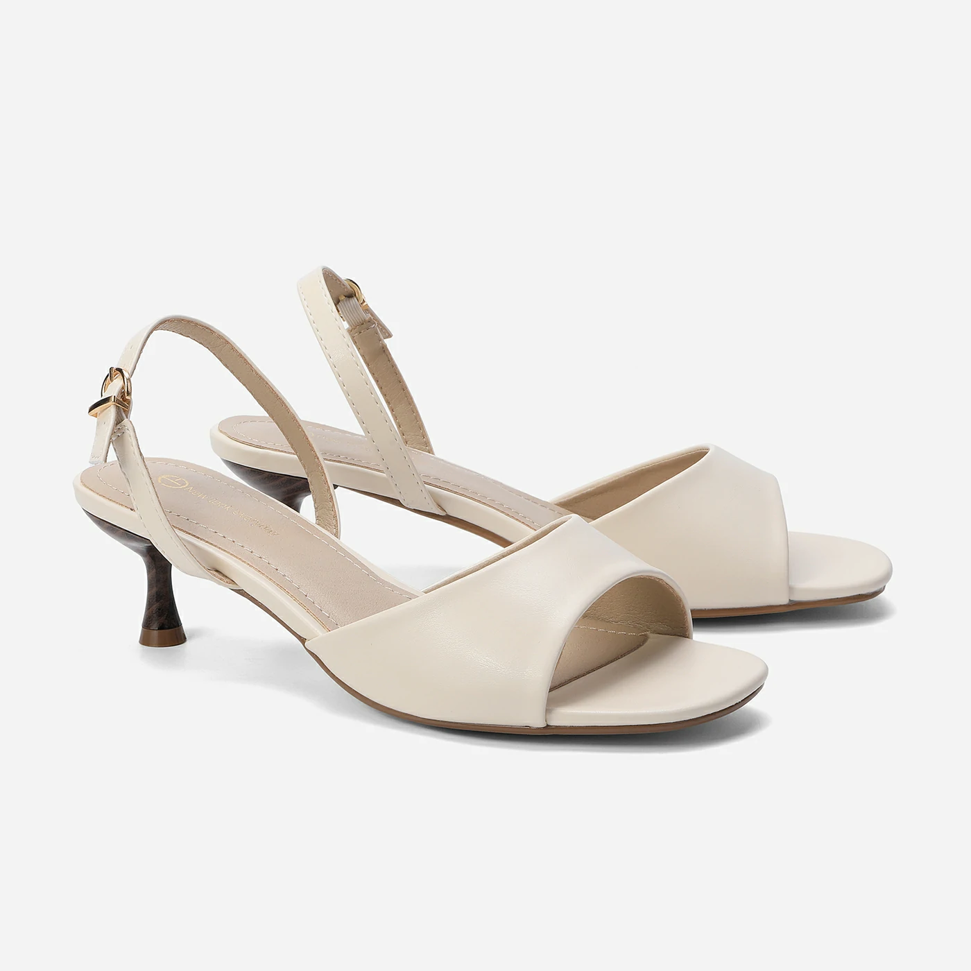 סנדל עקב בז 40