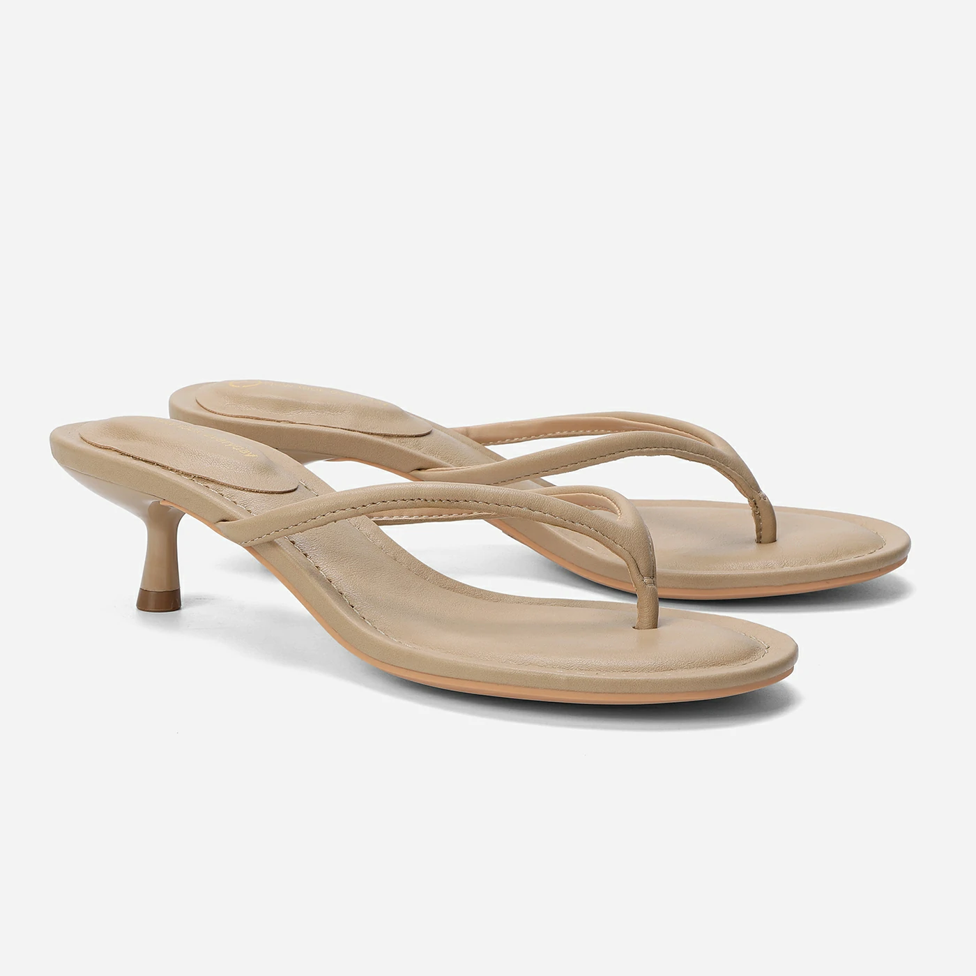 כפכף עקב בז 37