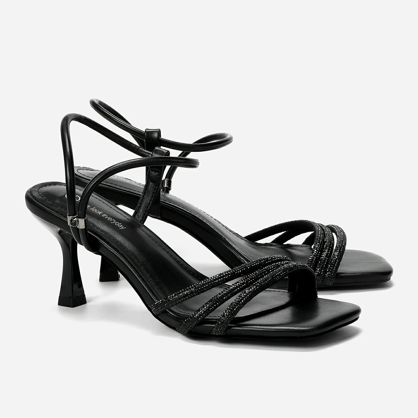 סנדל עקב שחור 39