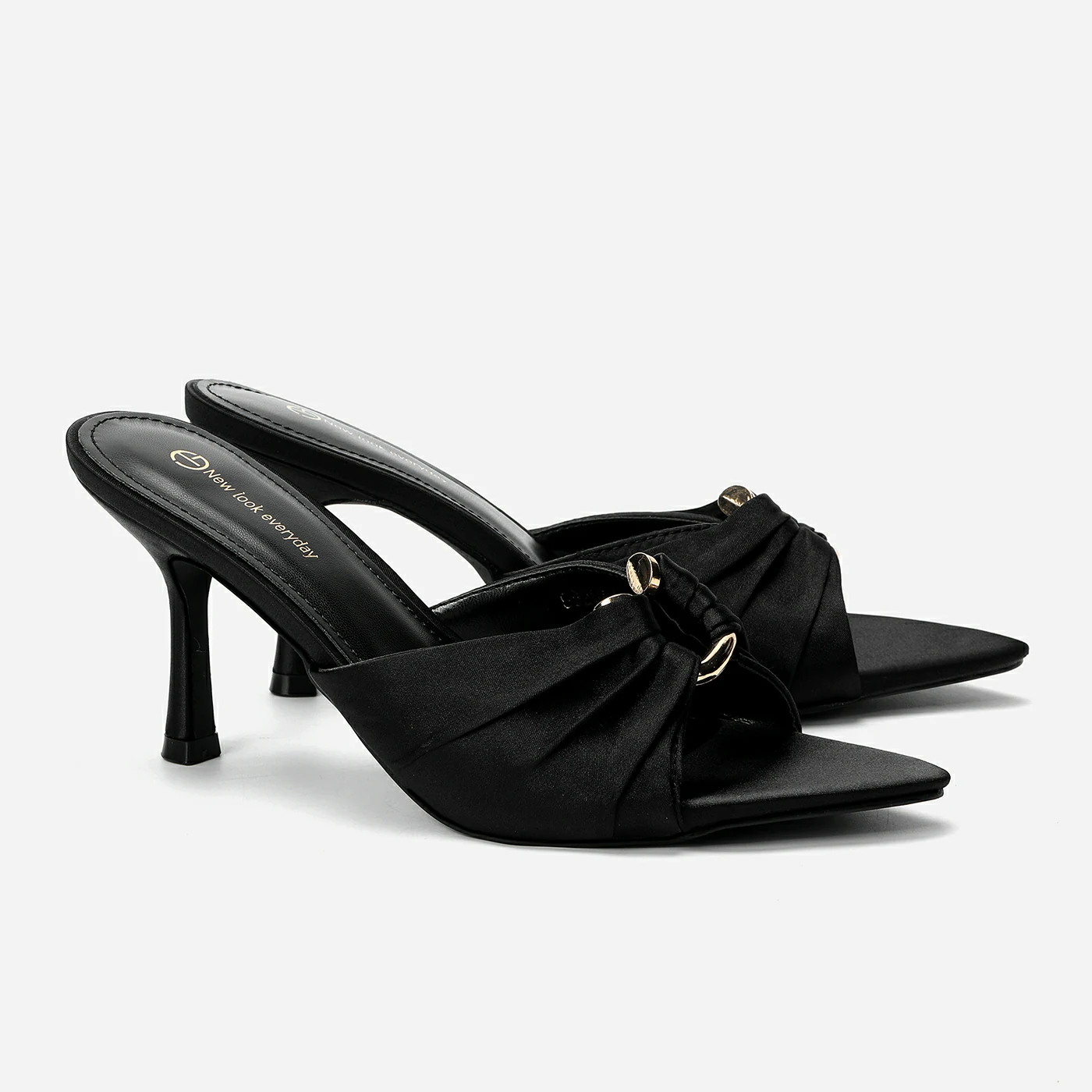 כפכף עקב שחור 36