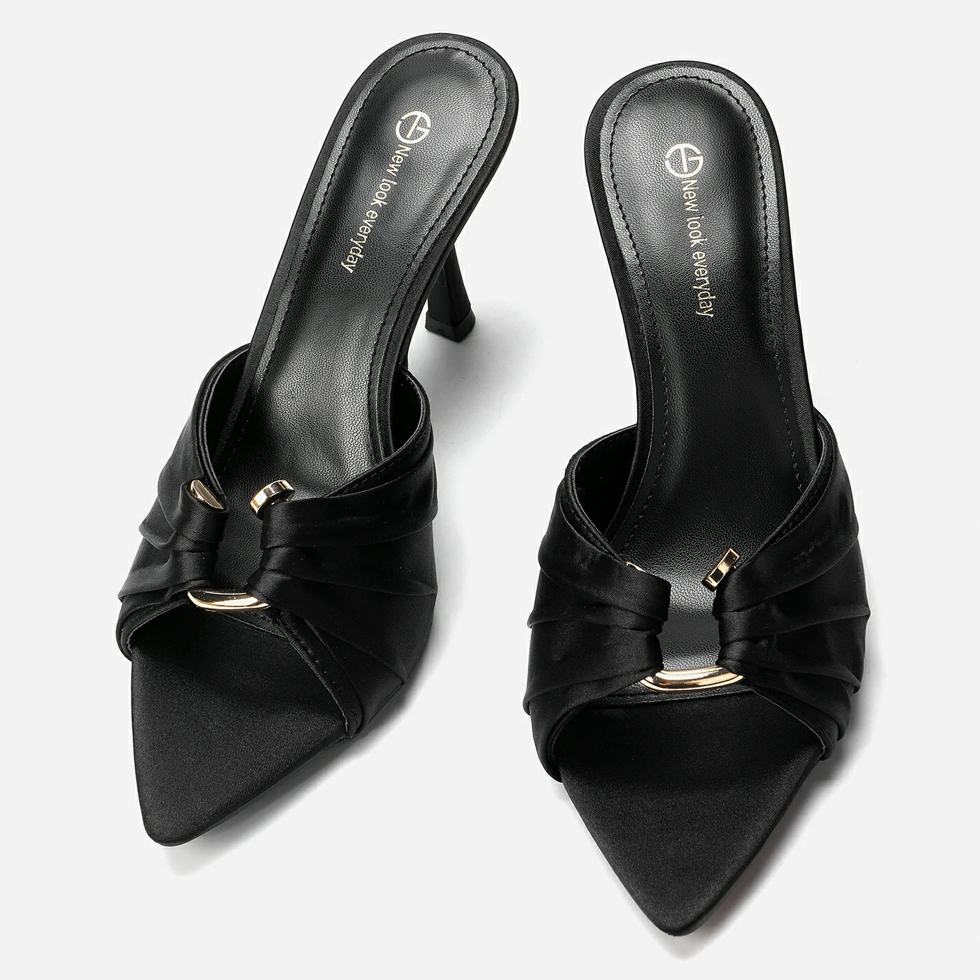 כפכף עקב שחור 36