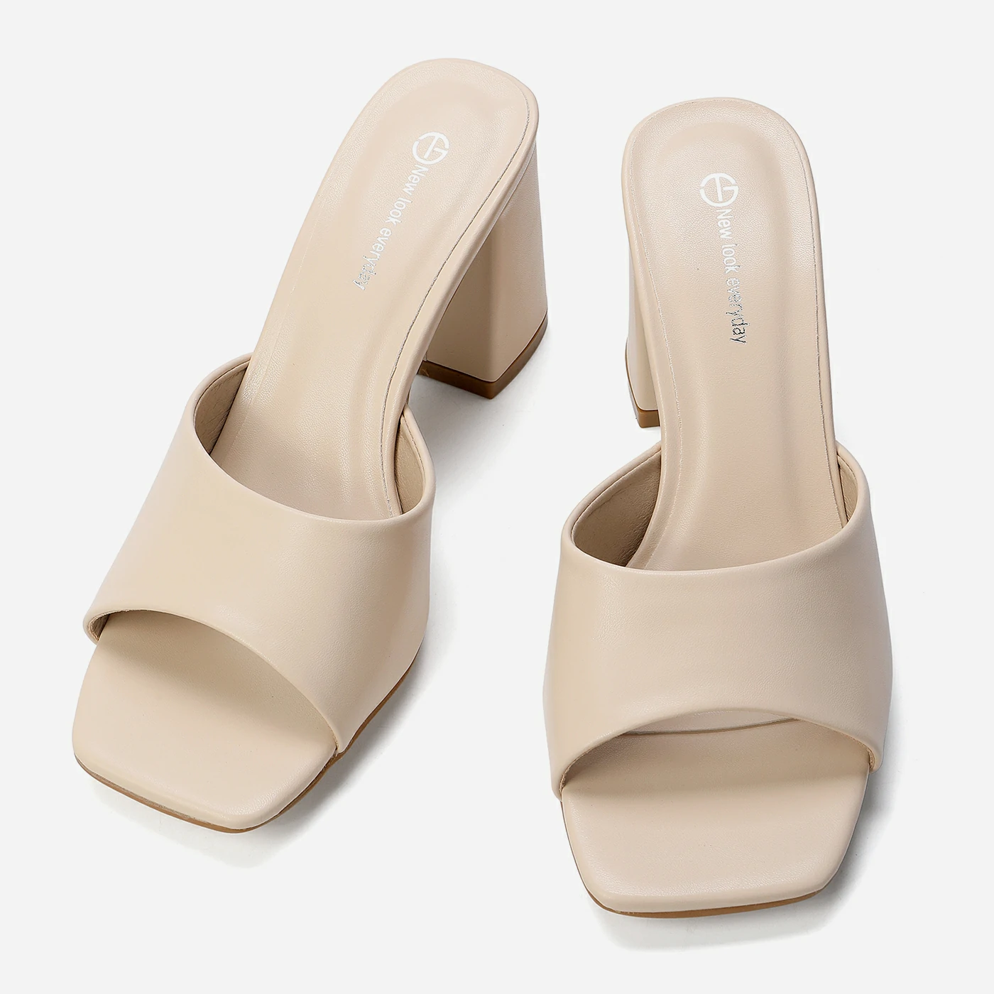 כפכף עקב בז 40