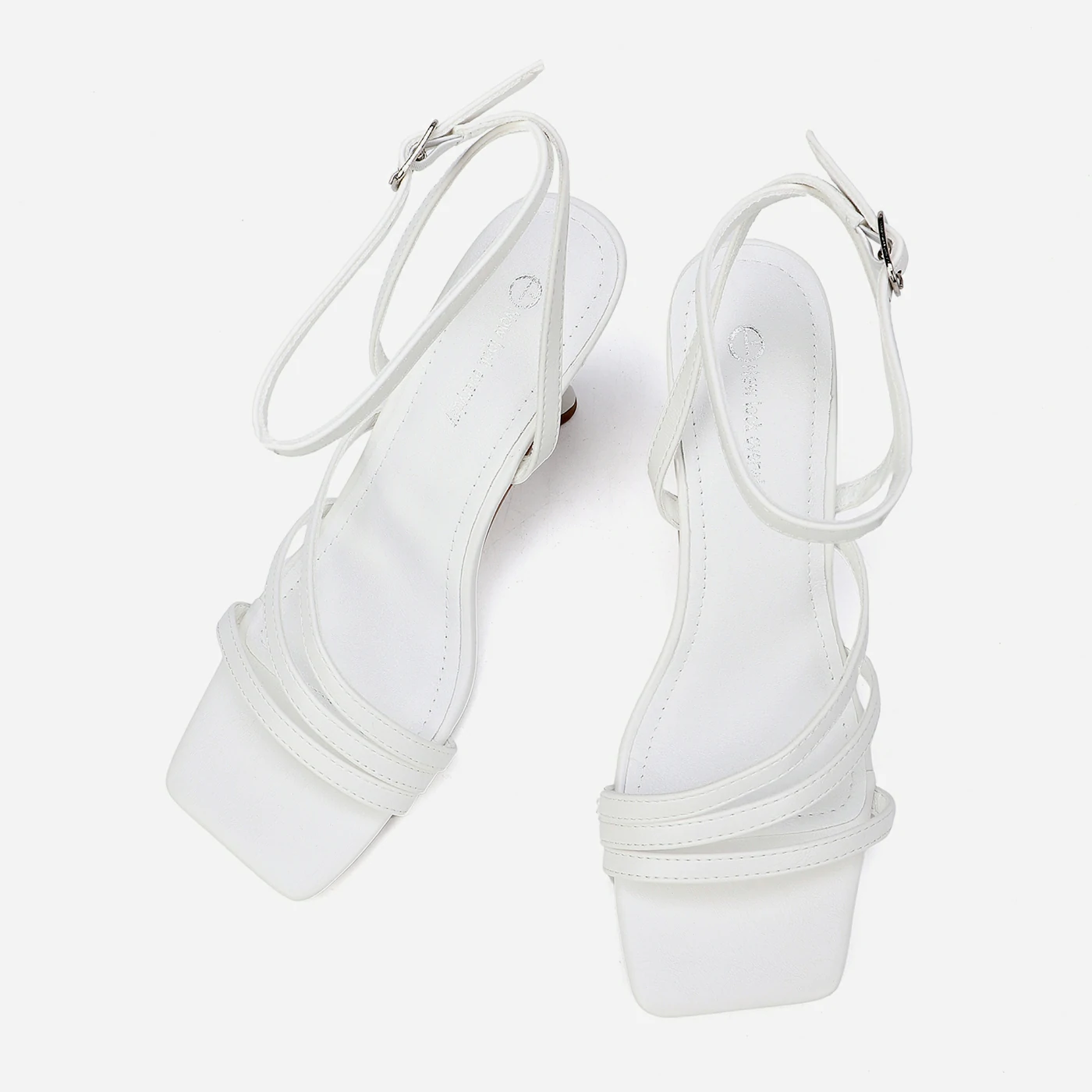 סנדל עקב לבן 39