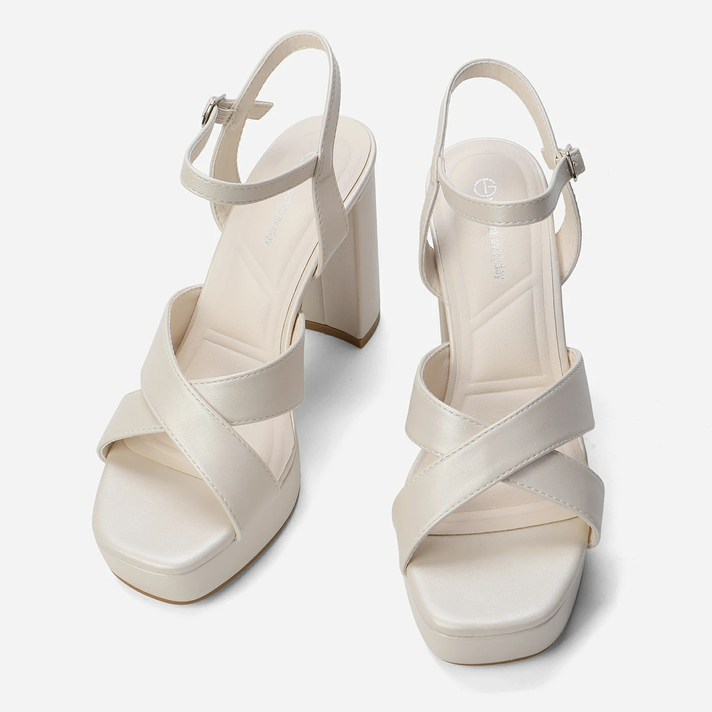 סנדל עקב פנינה 41