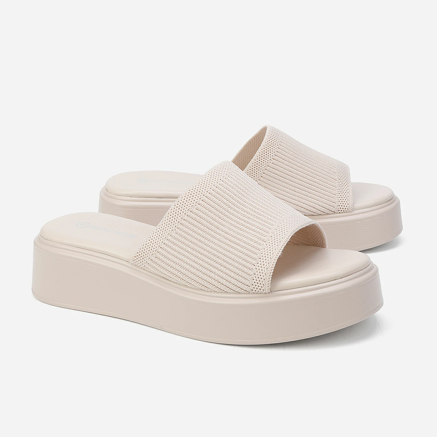 כפכף פלטפורמה אופווייט 38