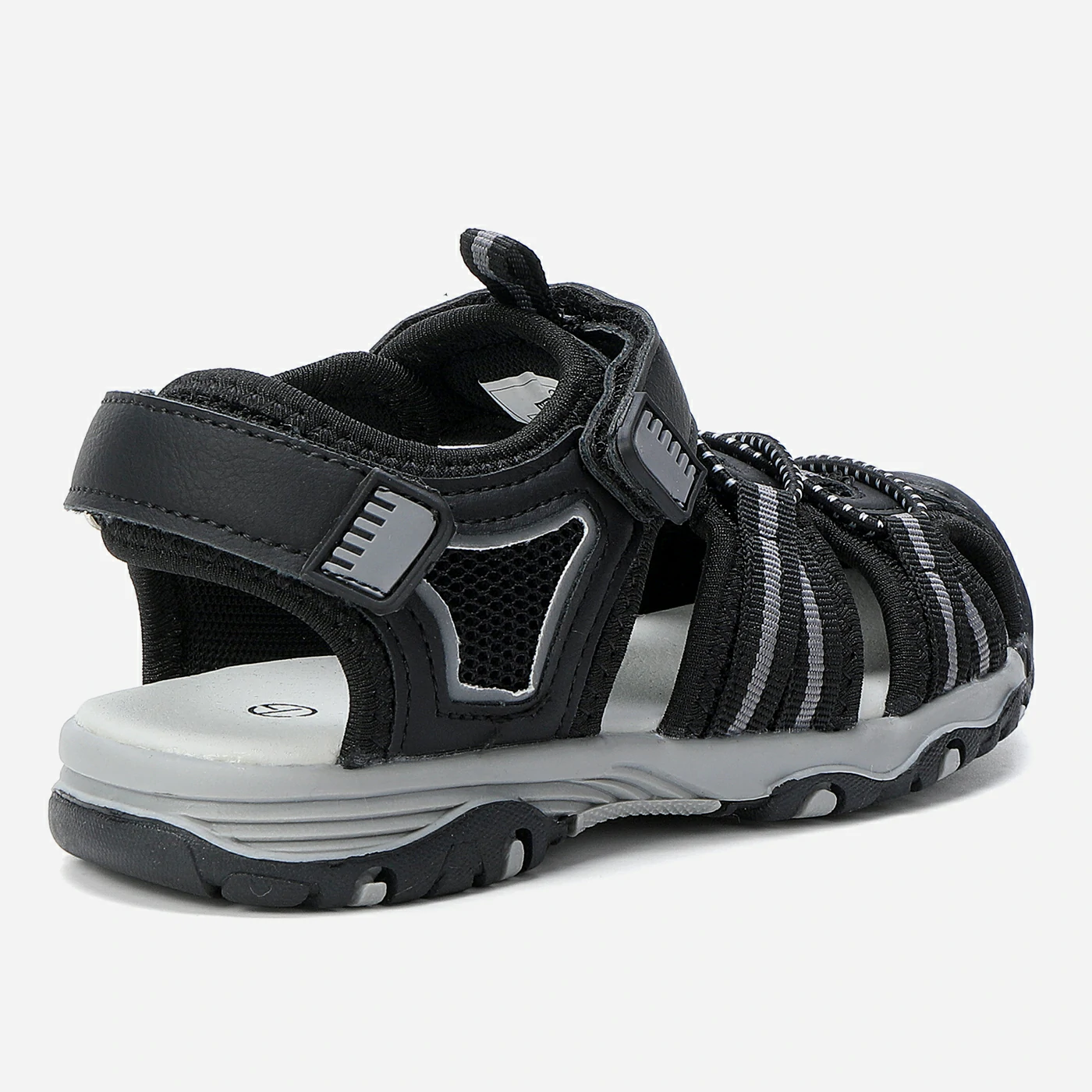 סנדל שחור 28